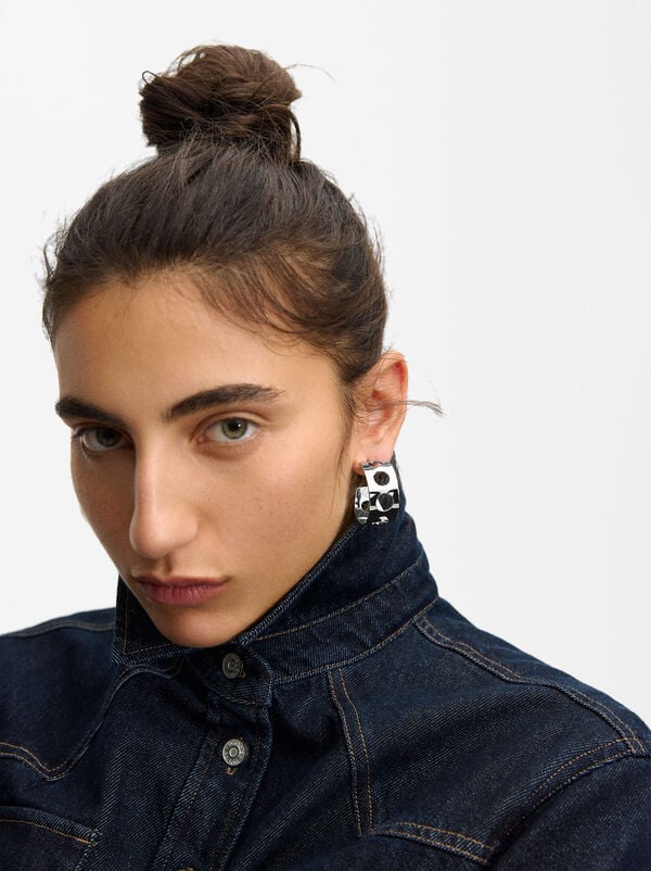 Perforated hoops