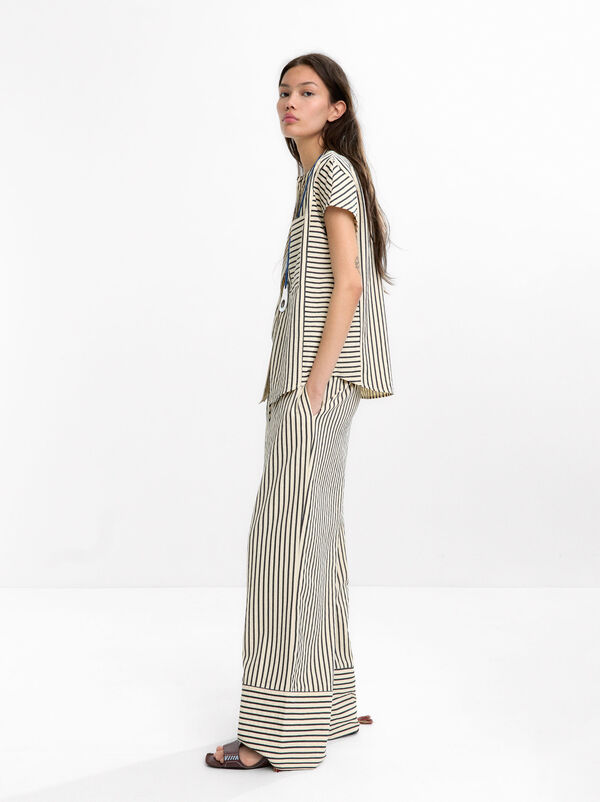 Striped short-sleeve shirt