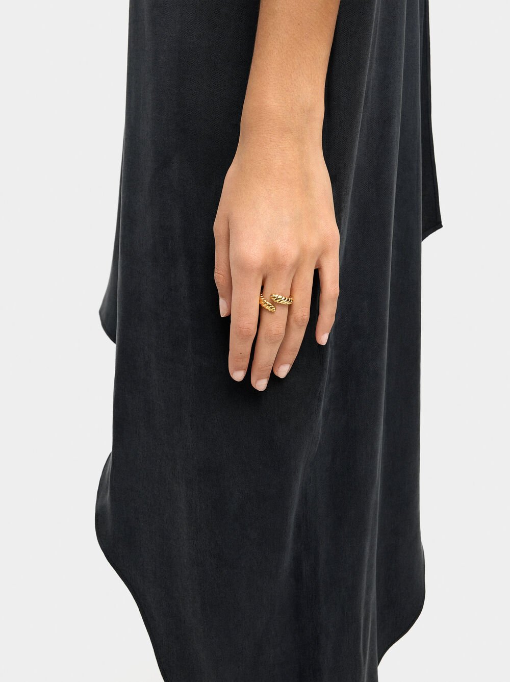 Crossed ring - stainless steel