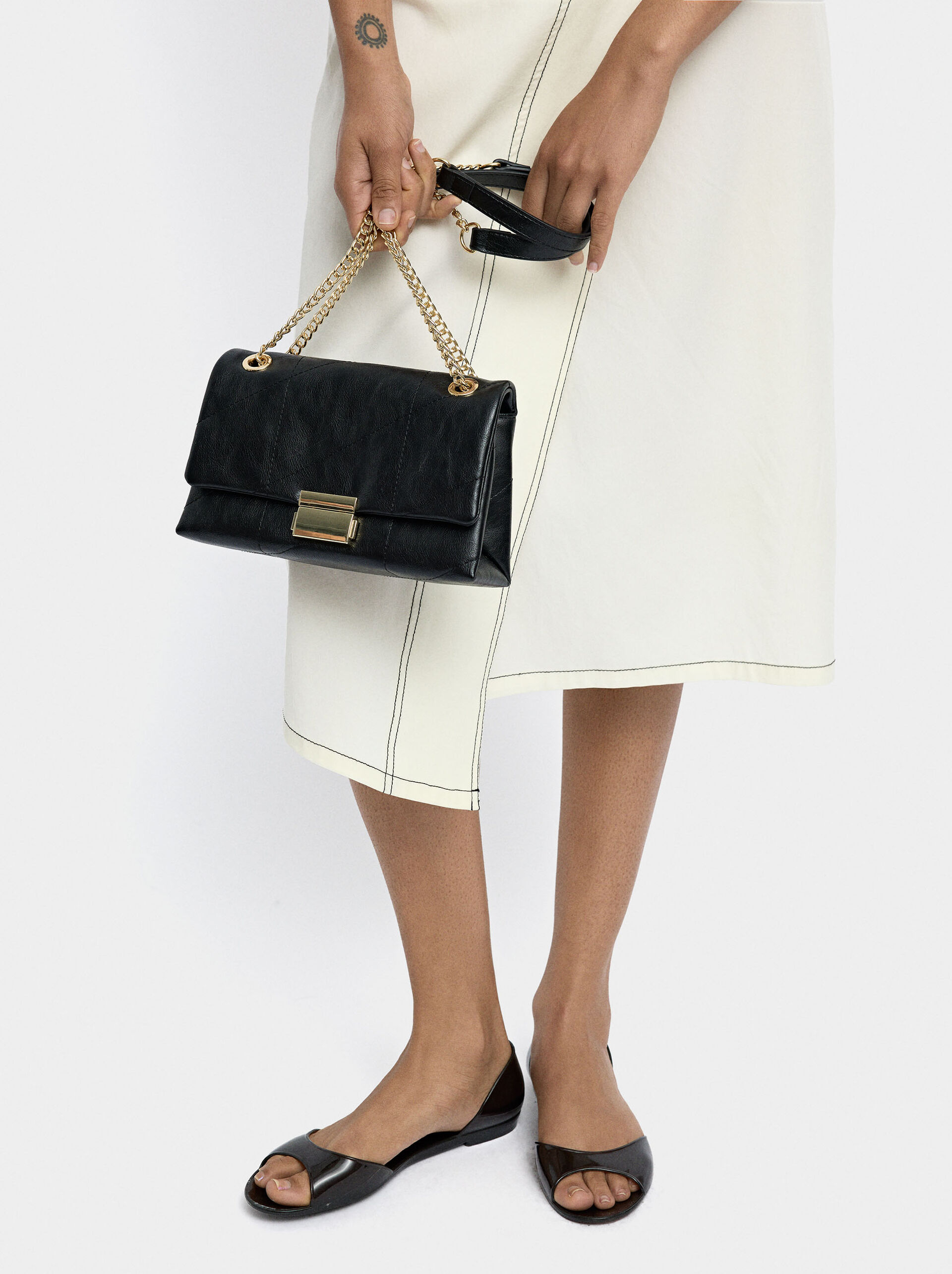 Padded shoulder bag image number 1.0