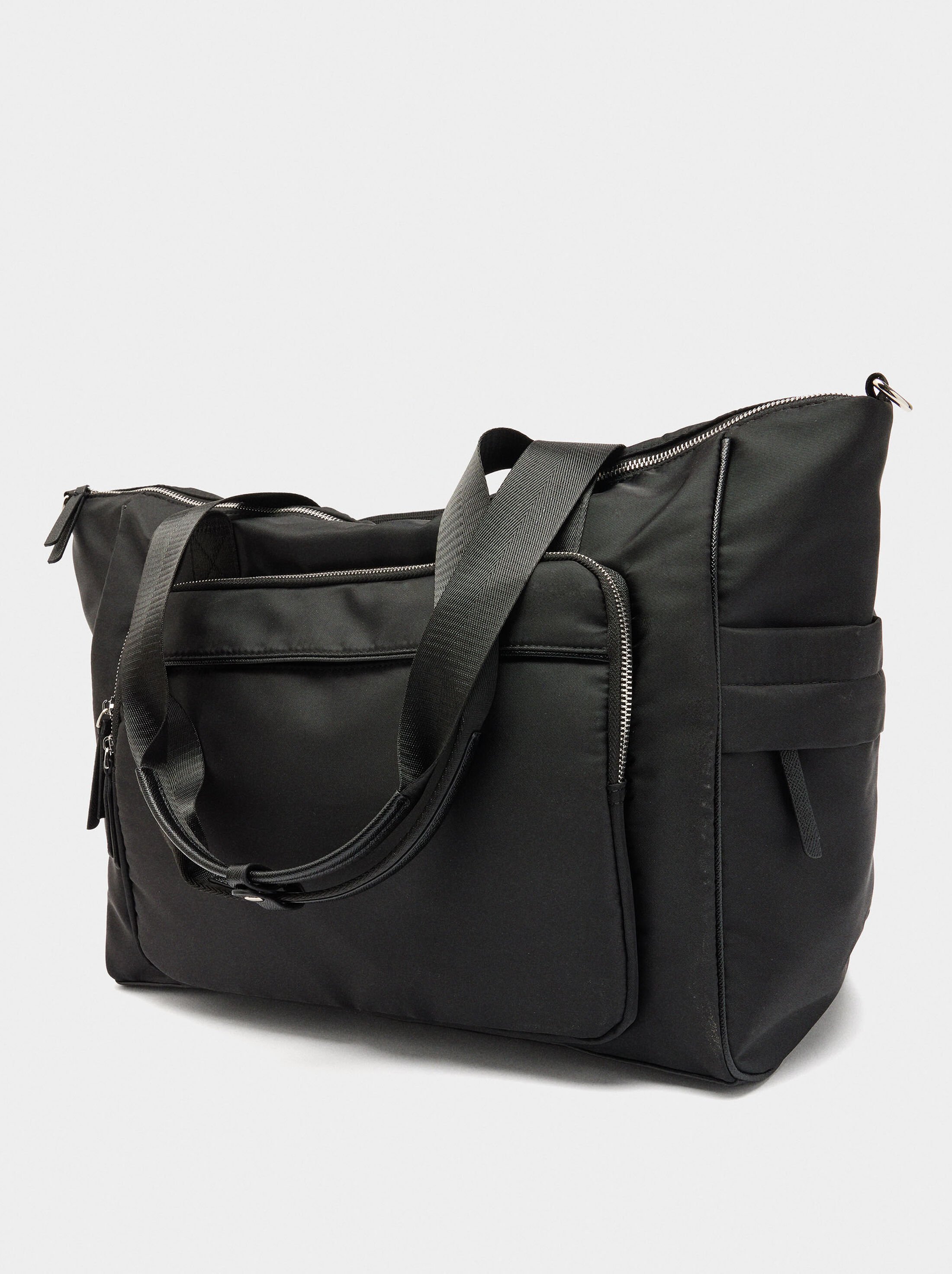 Nylon weekend bag image number 4.0