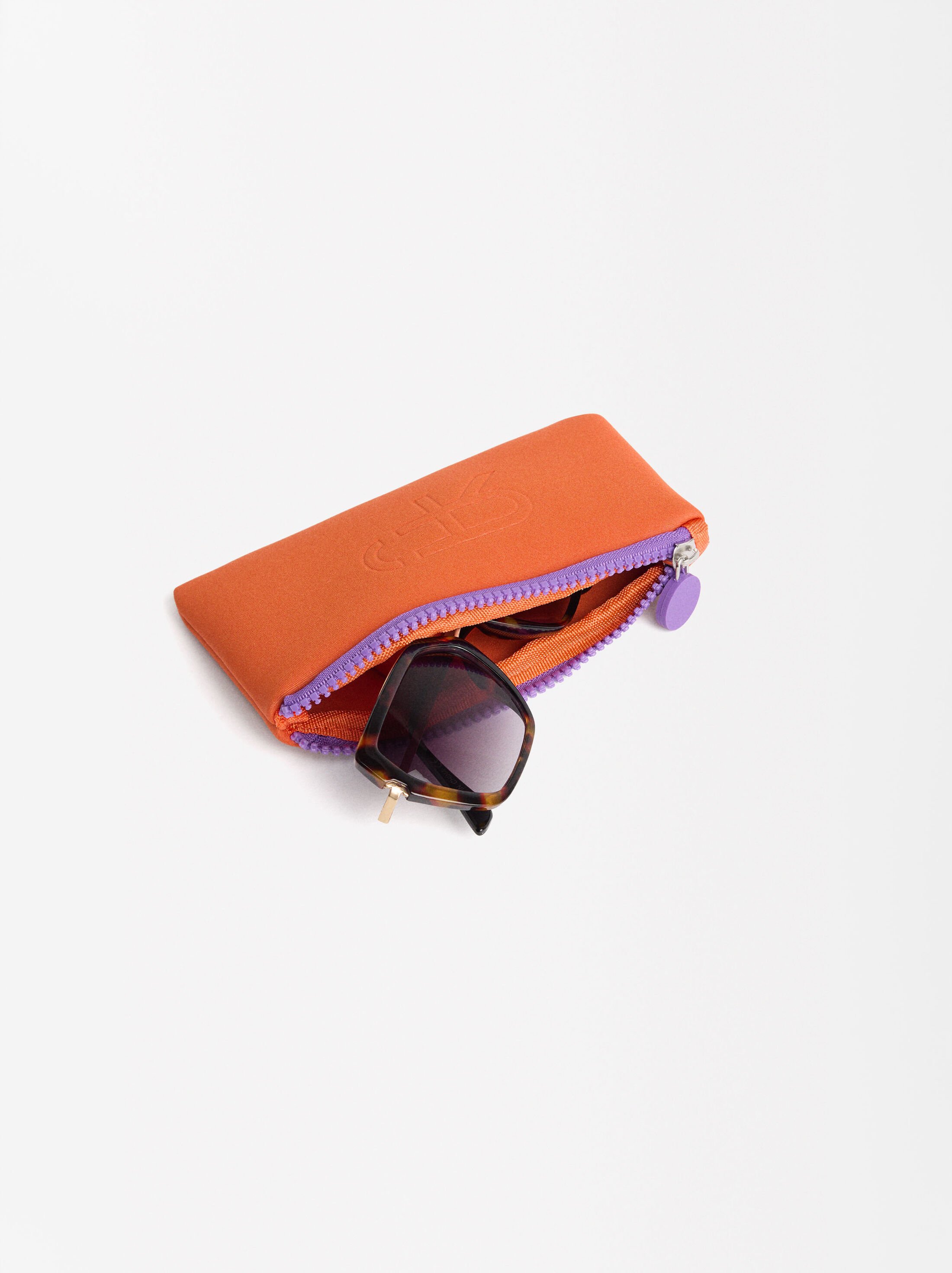 GENSUNGLASSES Ulleres De Sol Estil Papallona image number 4.0