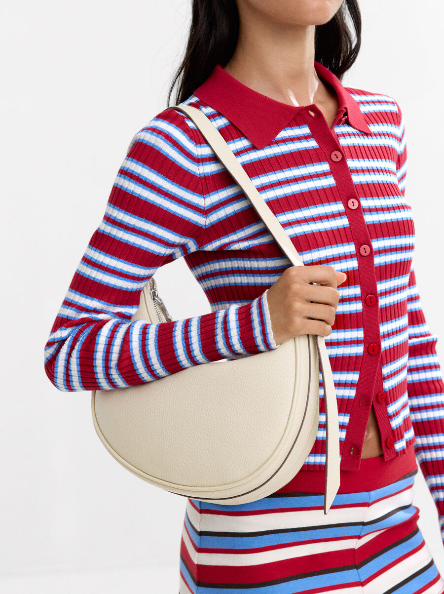 Textured hobo shoulder bag