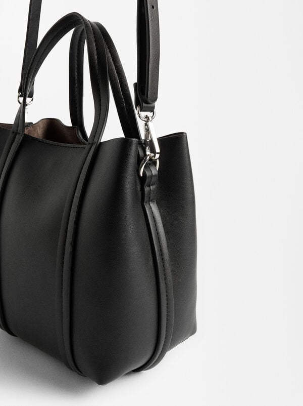 Tote bag with strap 