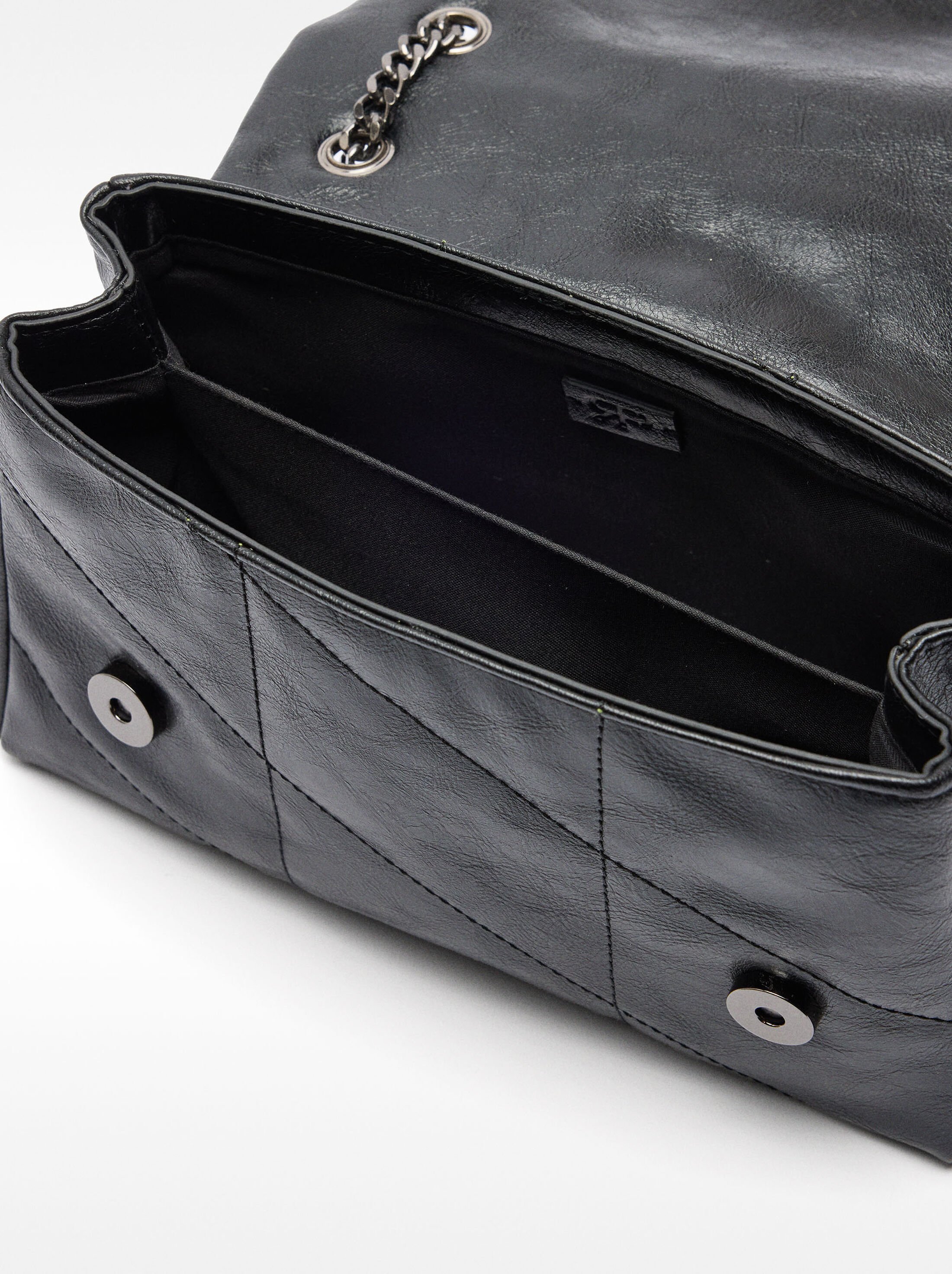 Shoulder bag with topstitching image number 4.0