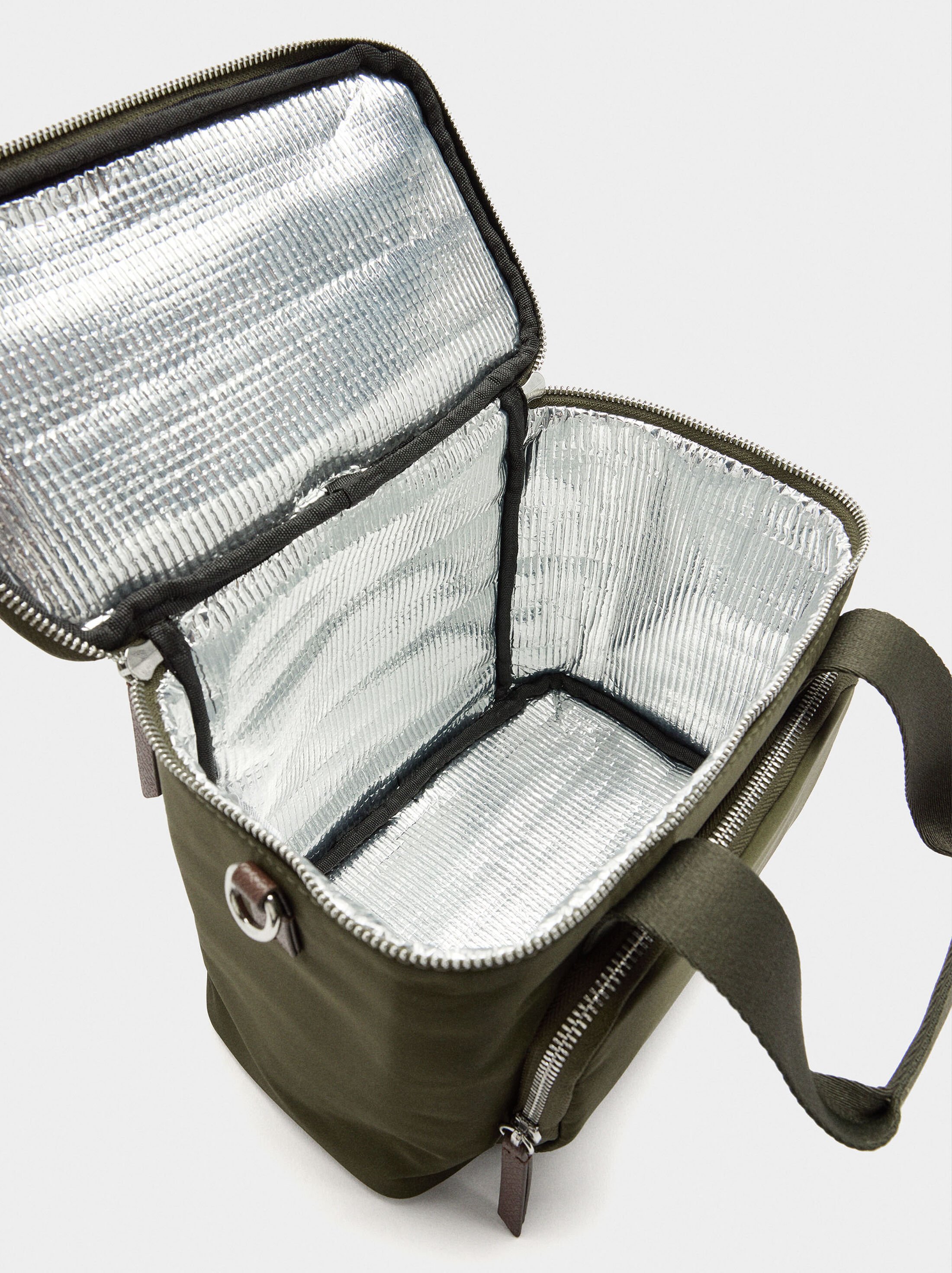 Nylon lunch bag image number 3.0