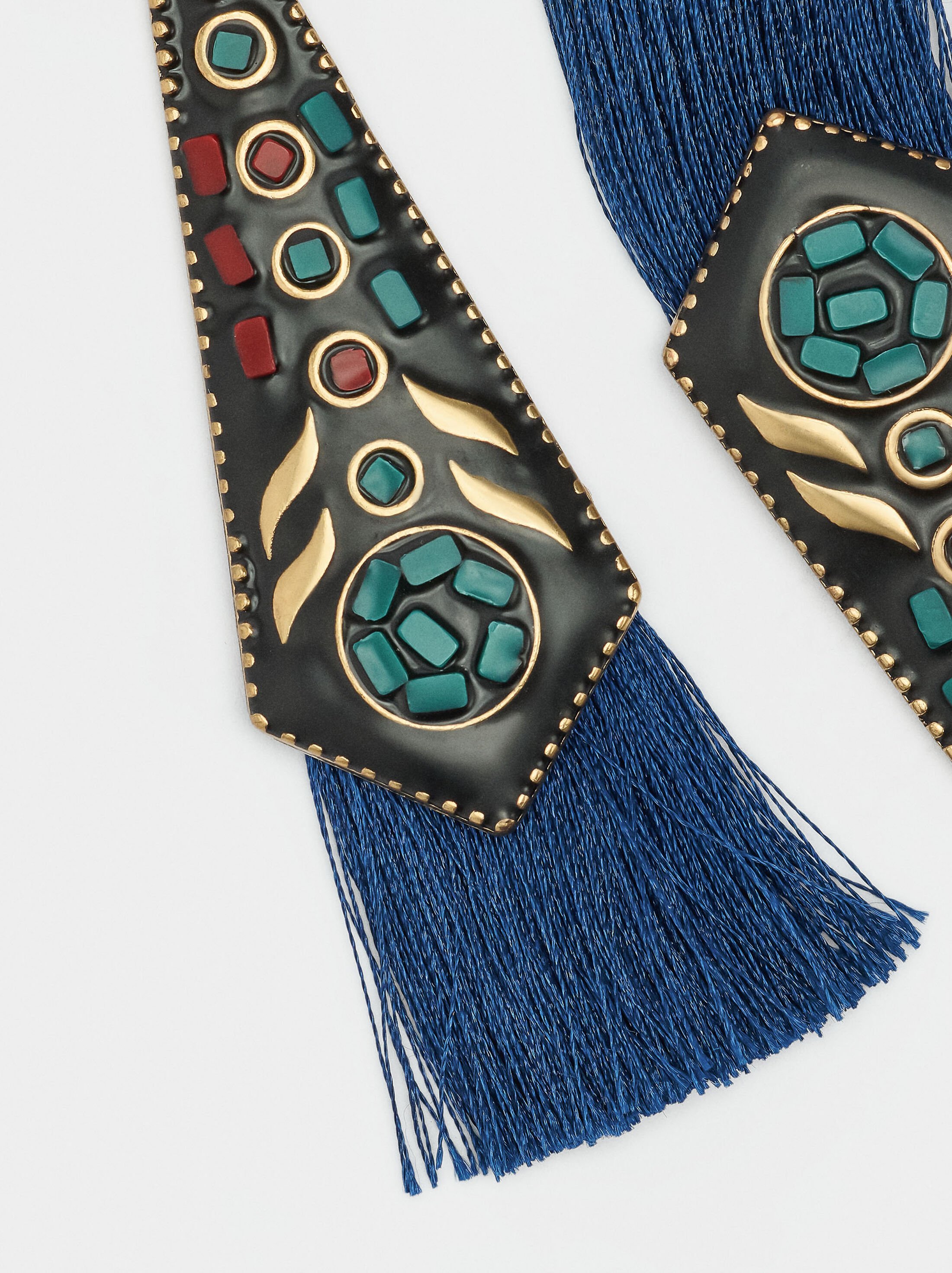 Ethnic long earrings with fringes image number 1.0