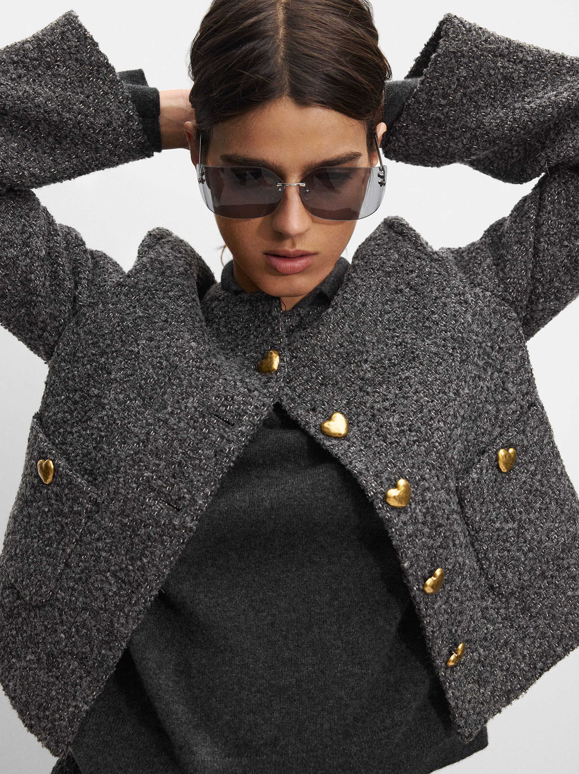 Wool coat with buttons image number 6.0