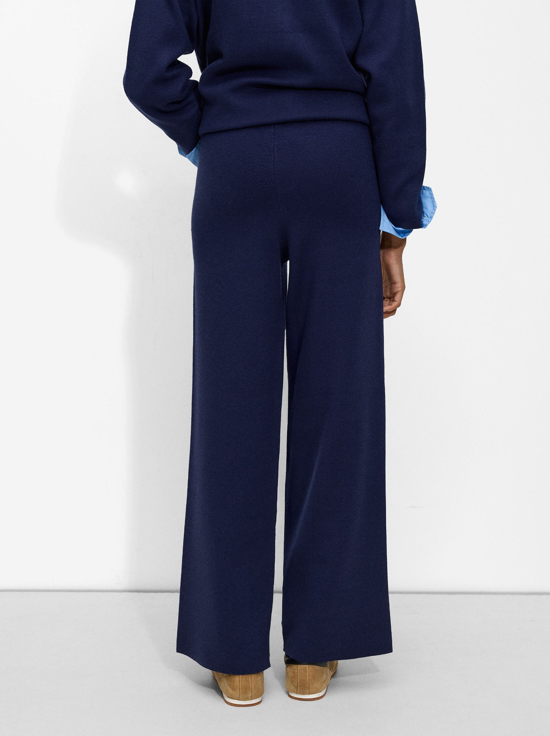 T1 ESSENTIALS Pantalons image number 3.0