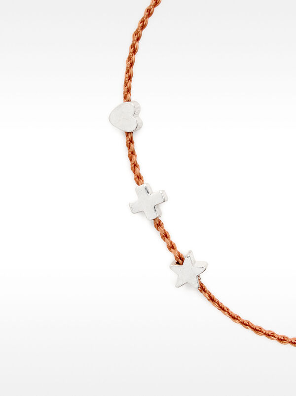 Adjustable bracelet with charms