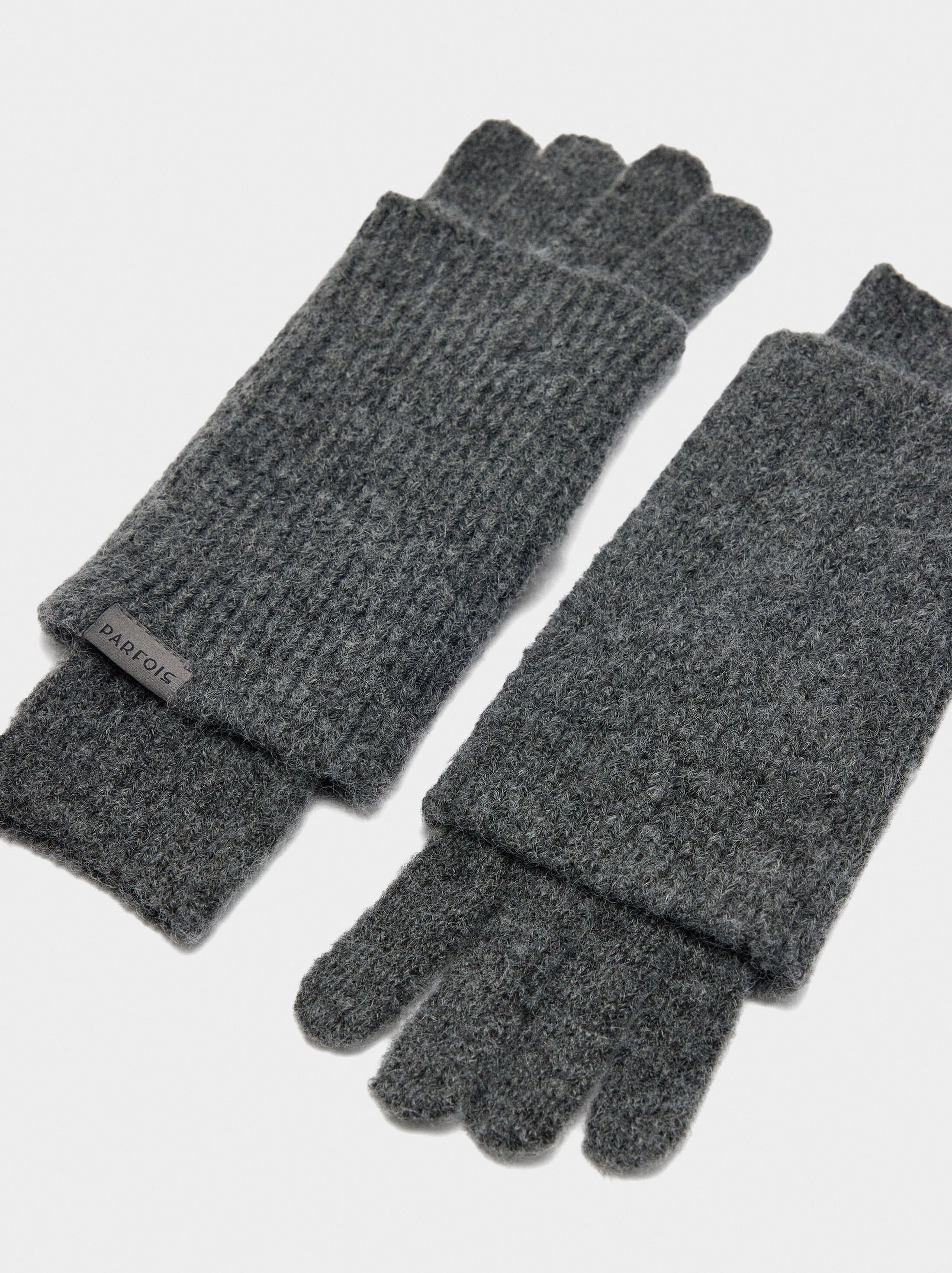 Knit gloves image number 3.0