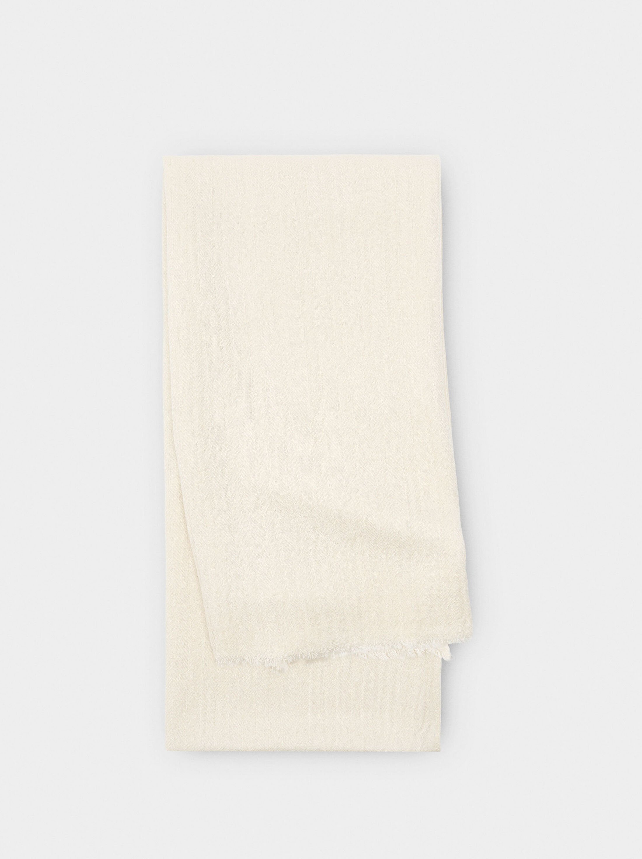 Pashmina llisa amb serrells desfets image number 0.0