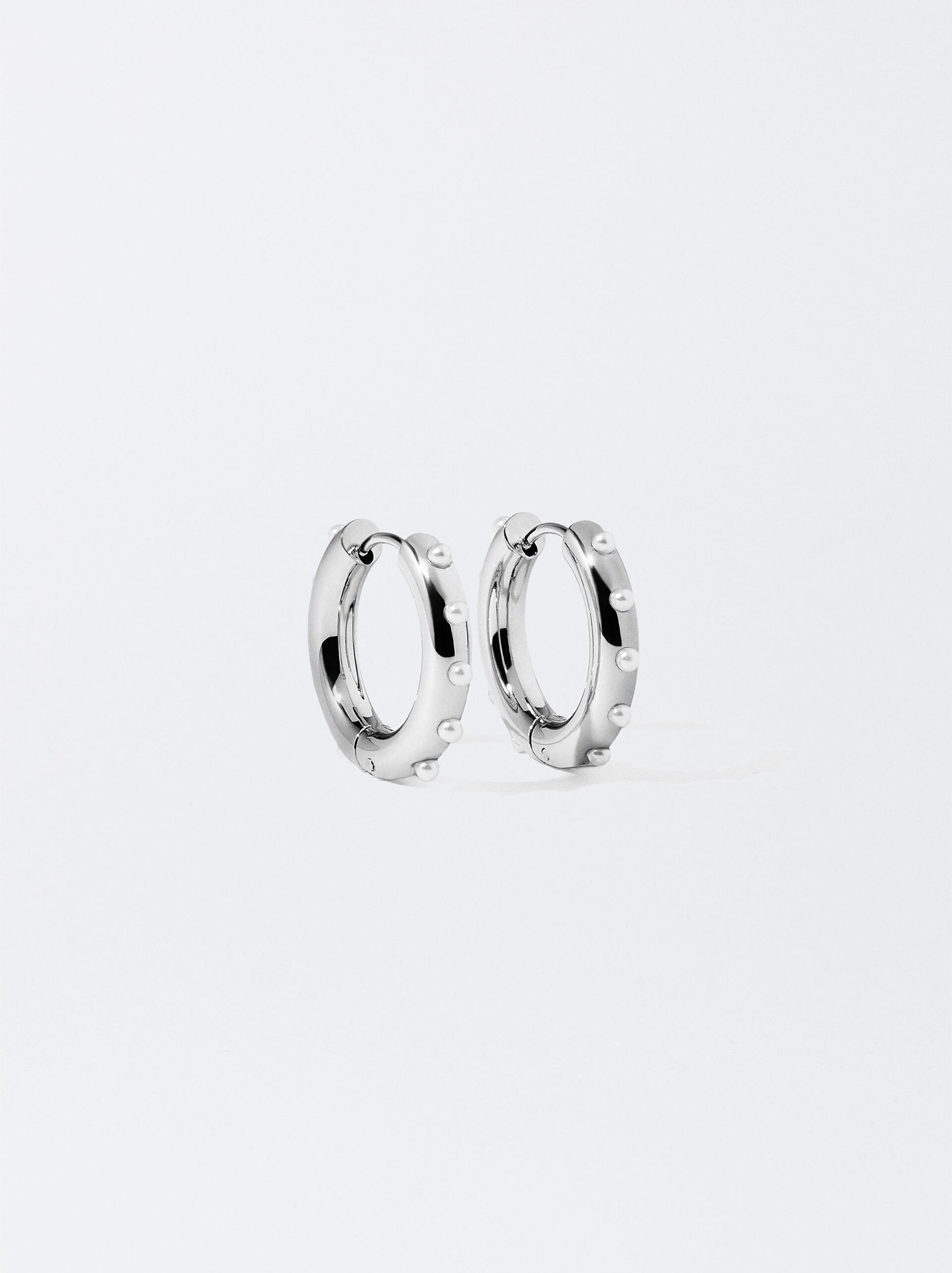 Stainless Steel Hoops Earrings With Pearls image number 0.0