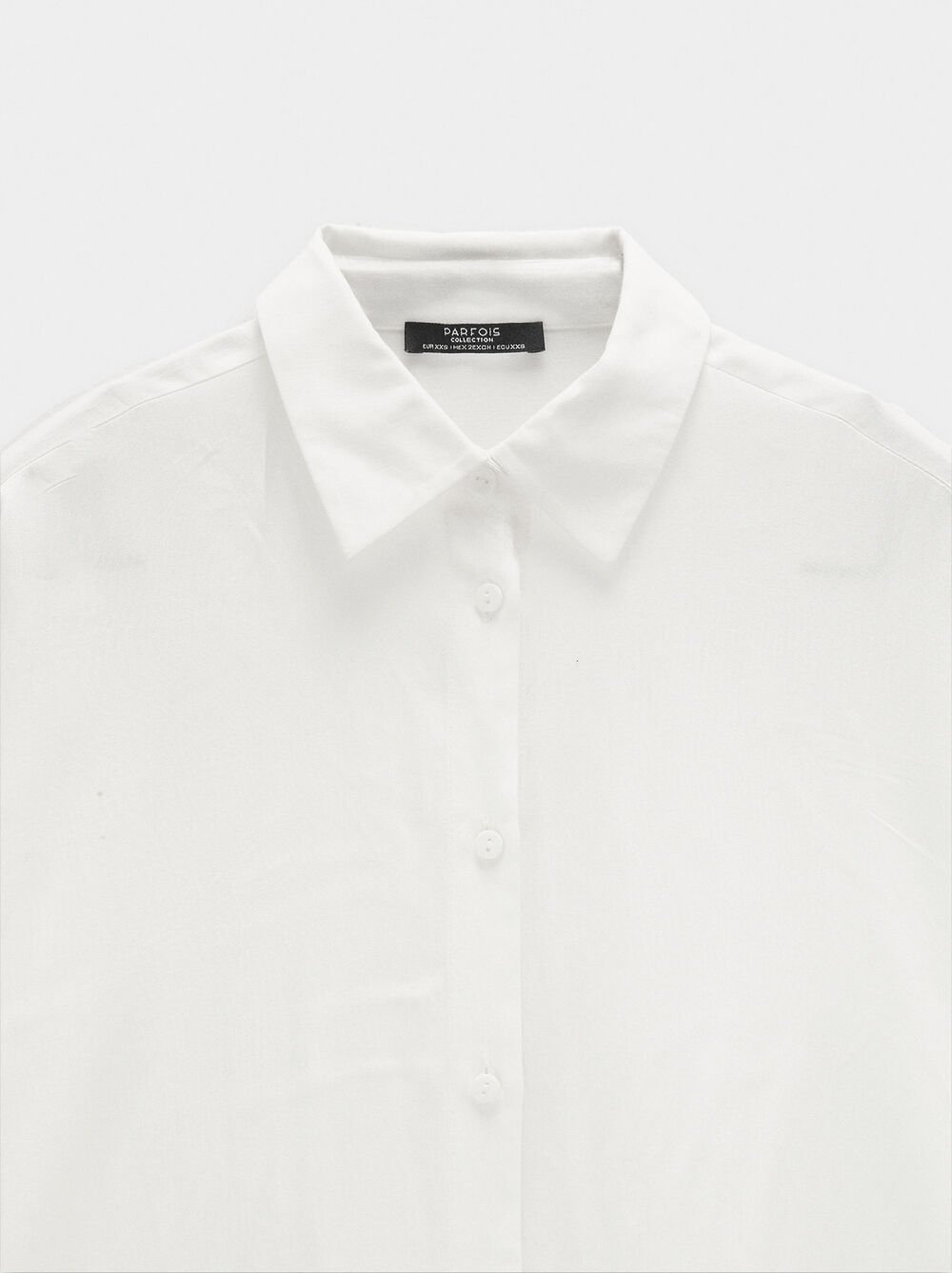 Shirt with long sleeves in a fluid fabric