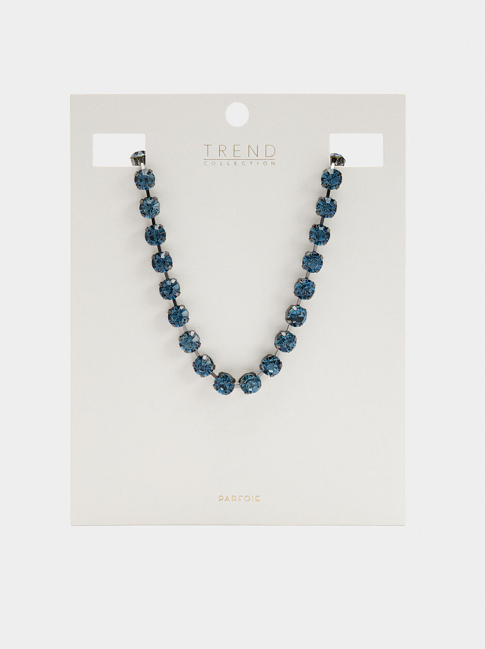 Short necklace with crystals