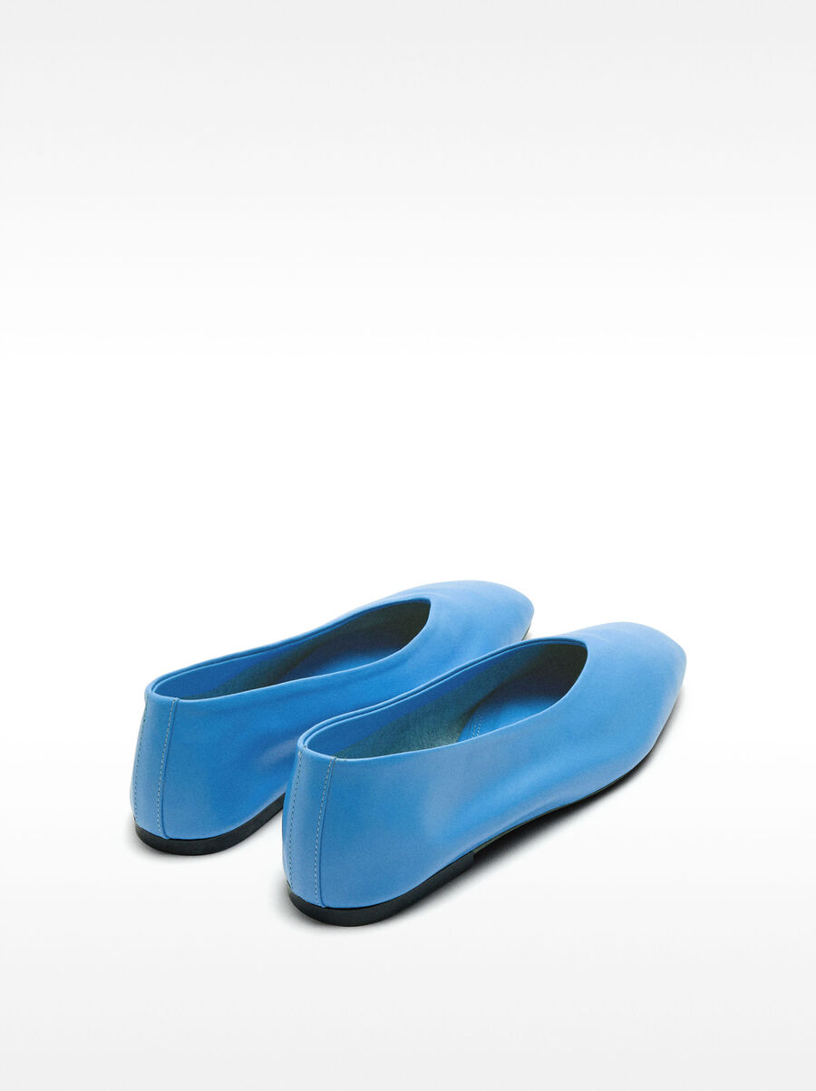 Ballerines en cuir lisses