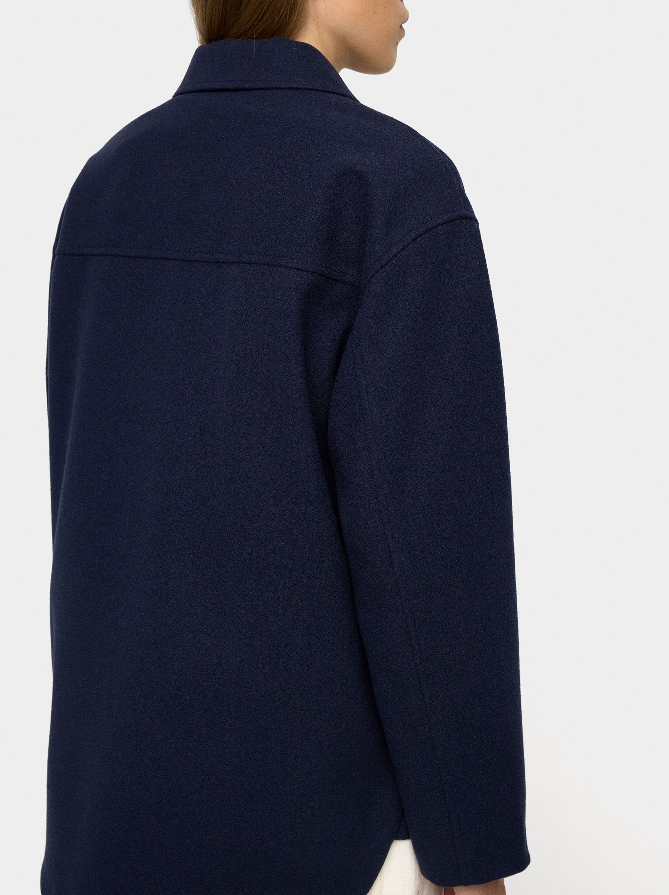 Overshirt with lapels image number 3.0