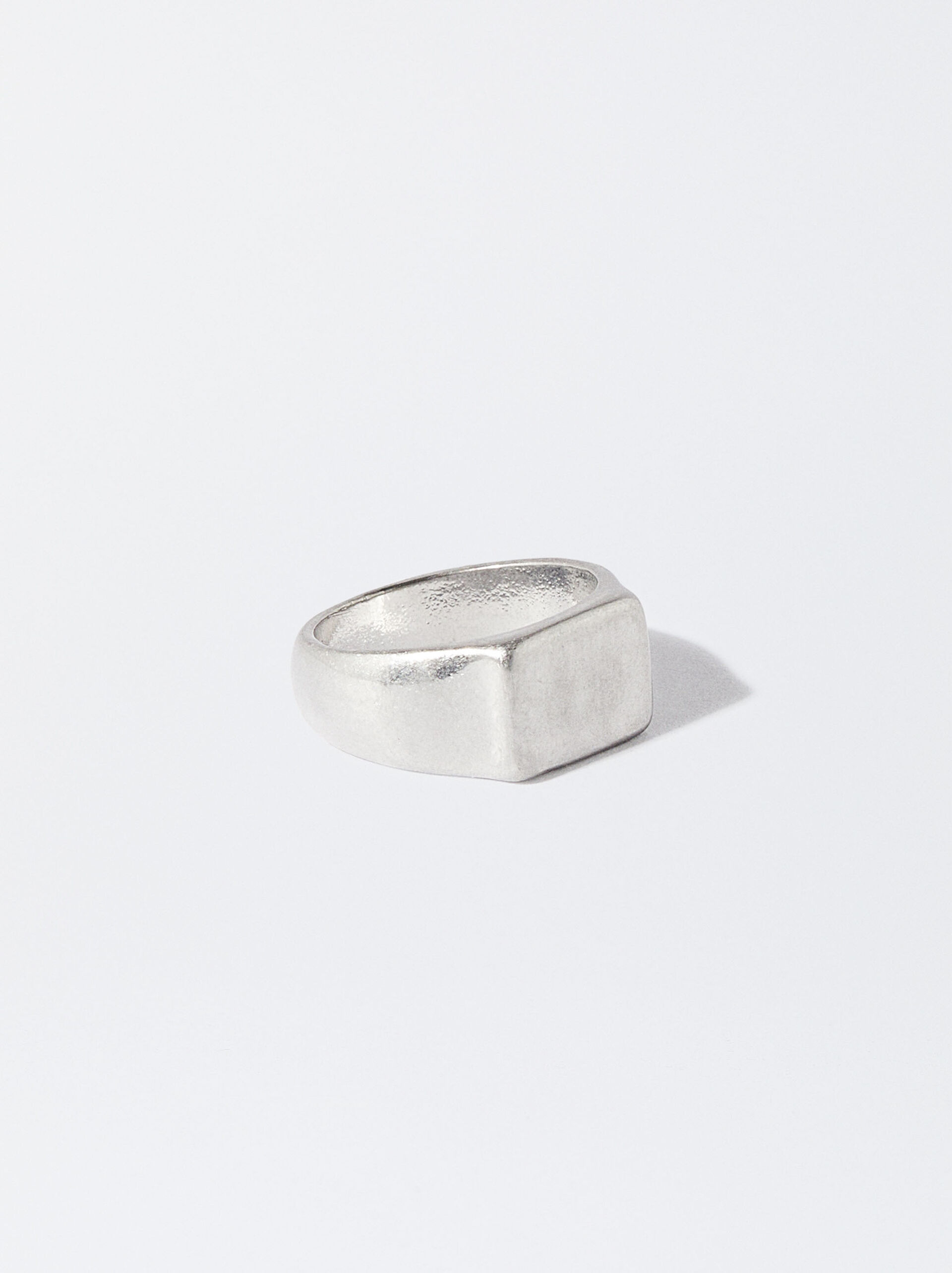 Silver Ring With Matte Effect image number 2.0