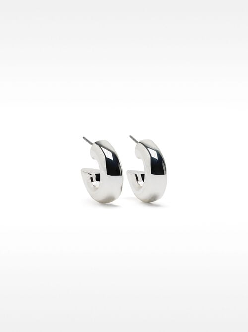 Set with earrings and rings