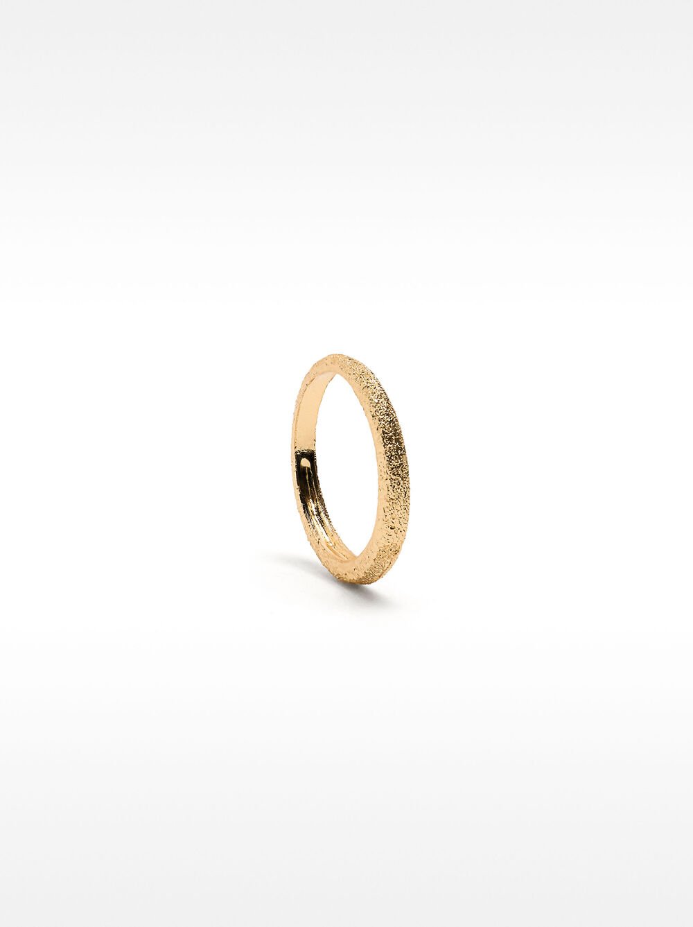 Anello effetto martellato