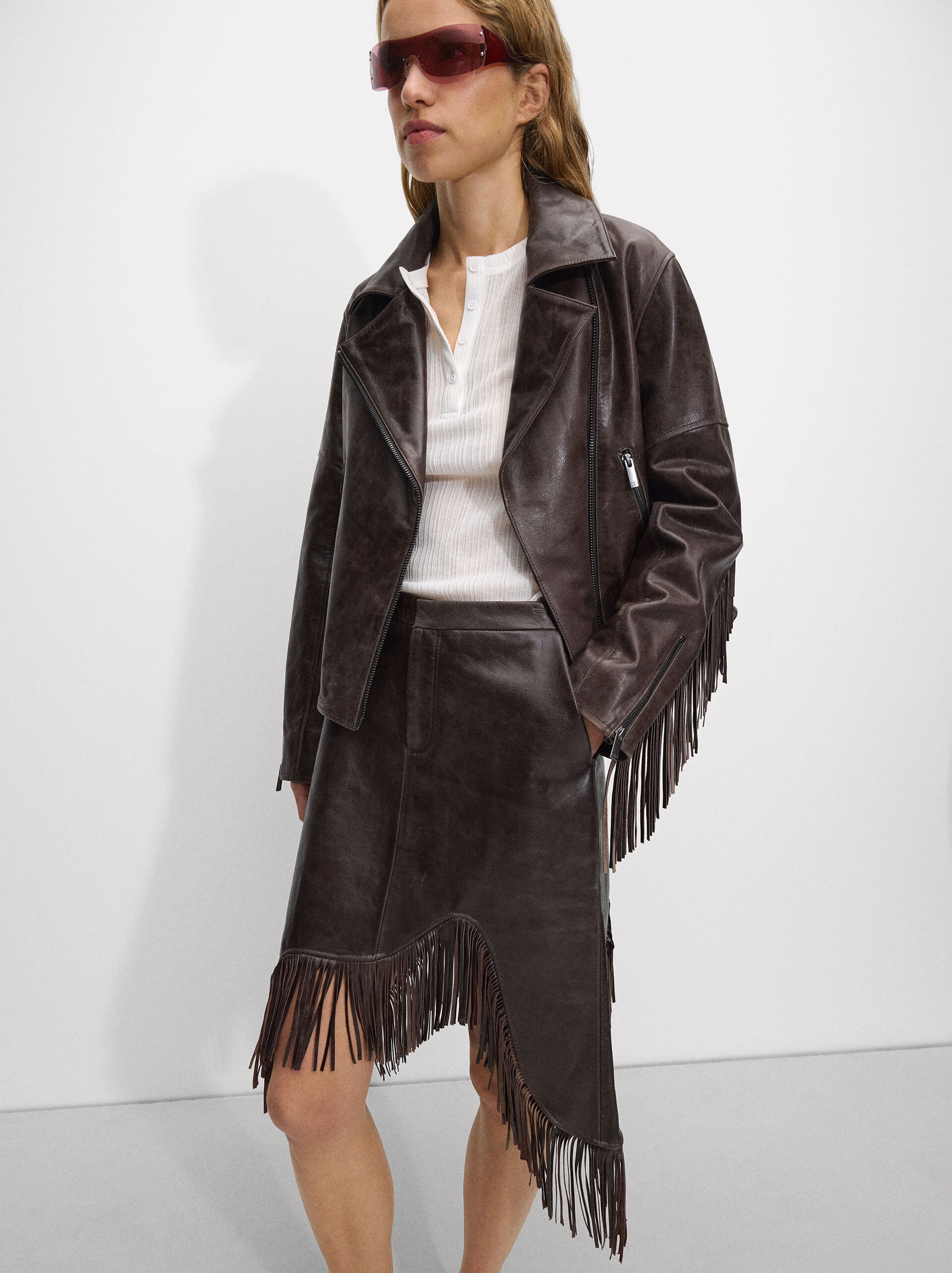 Fur coat with fringes image number 1.0