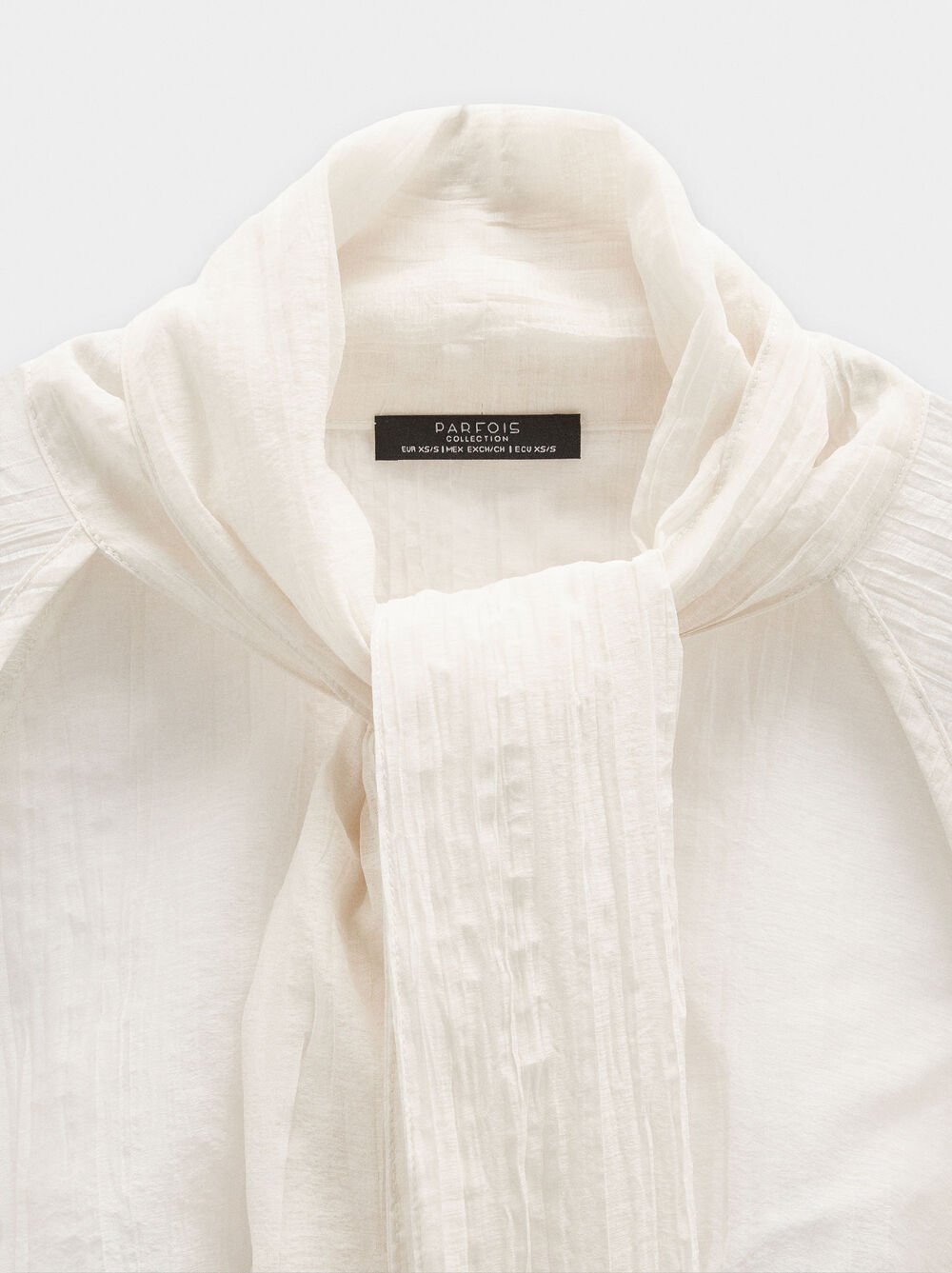 Ruched cropped blouse