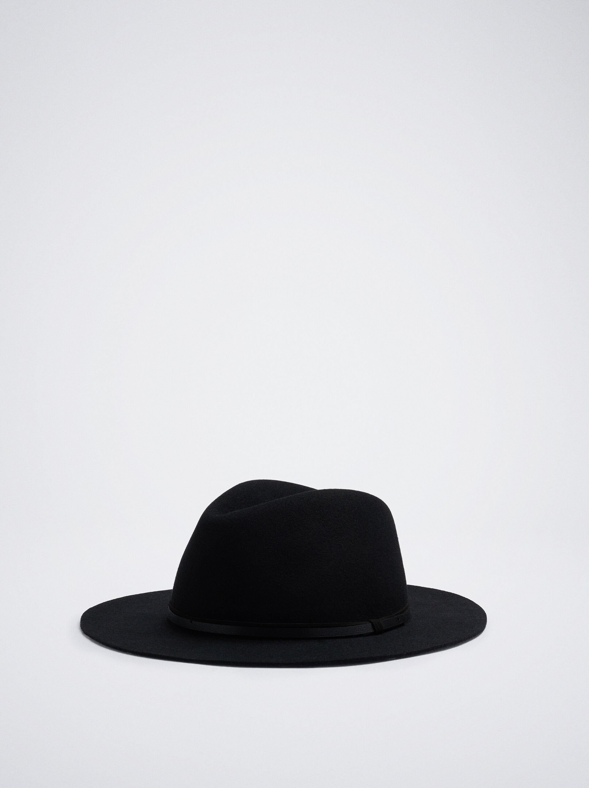 Sombrero de lana image number 0.0
