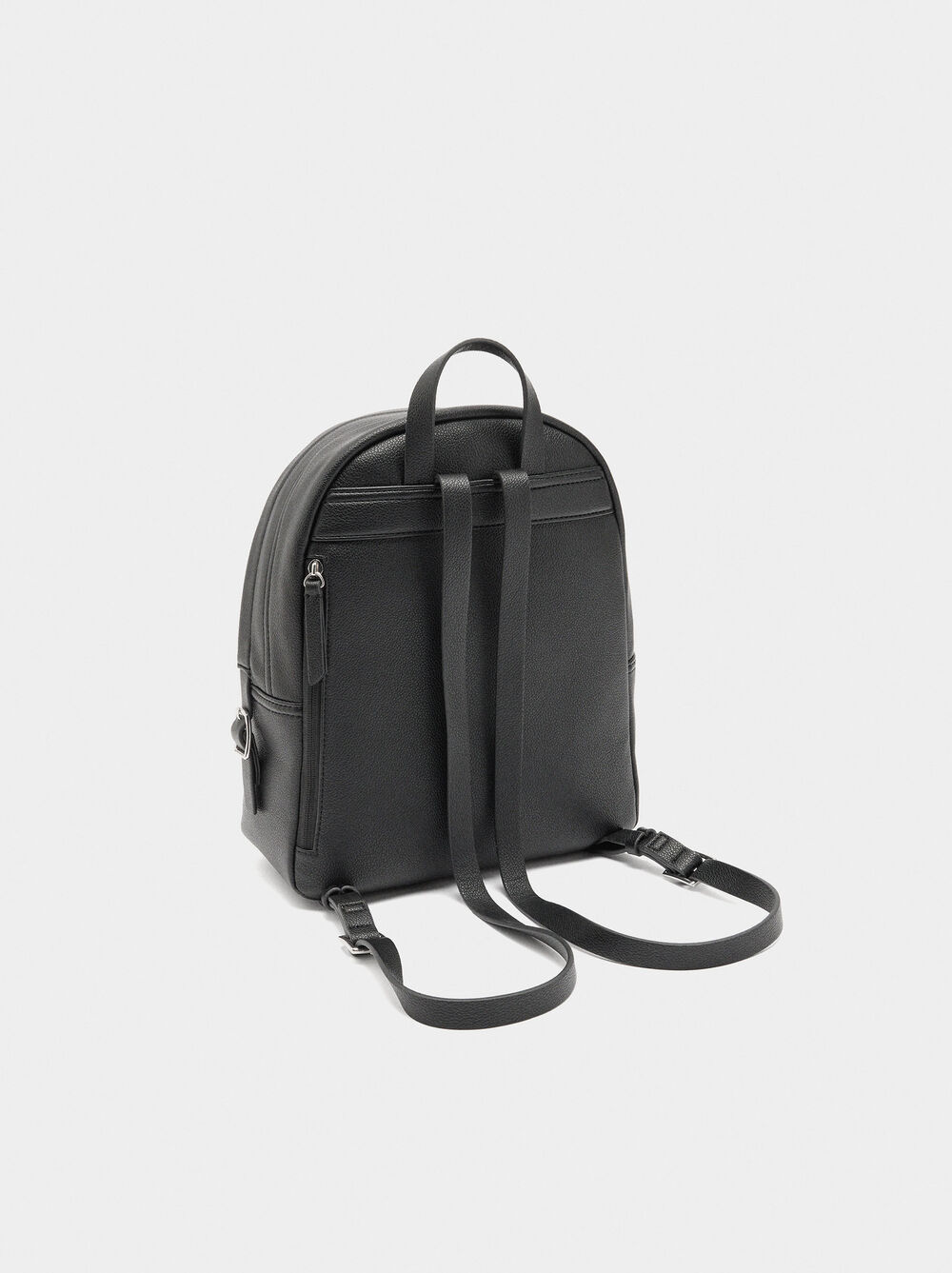 Basic backpack with pendant