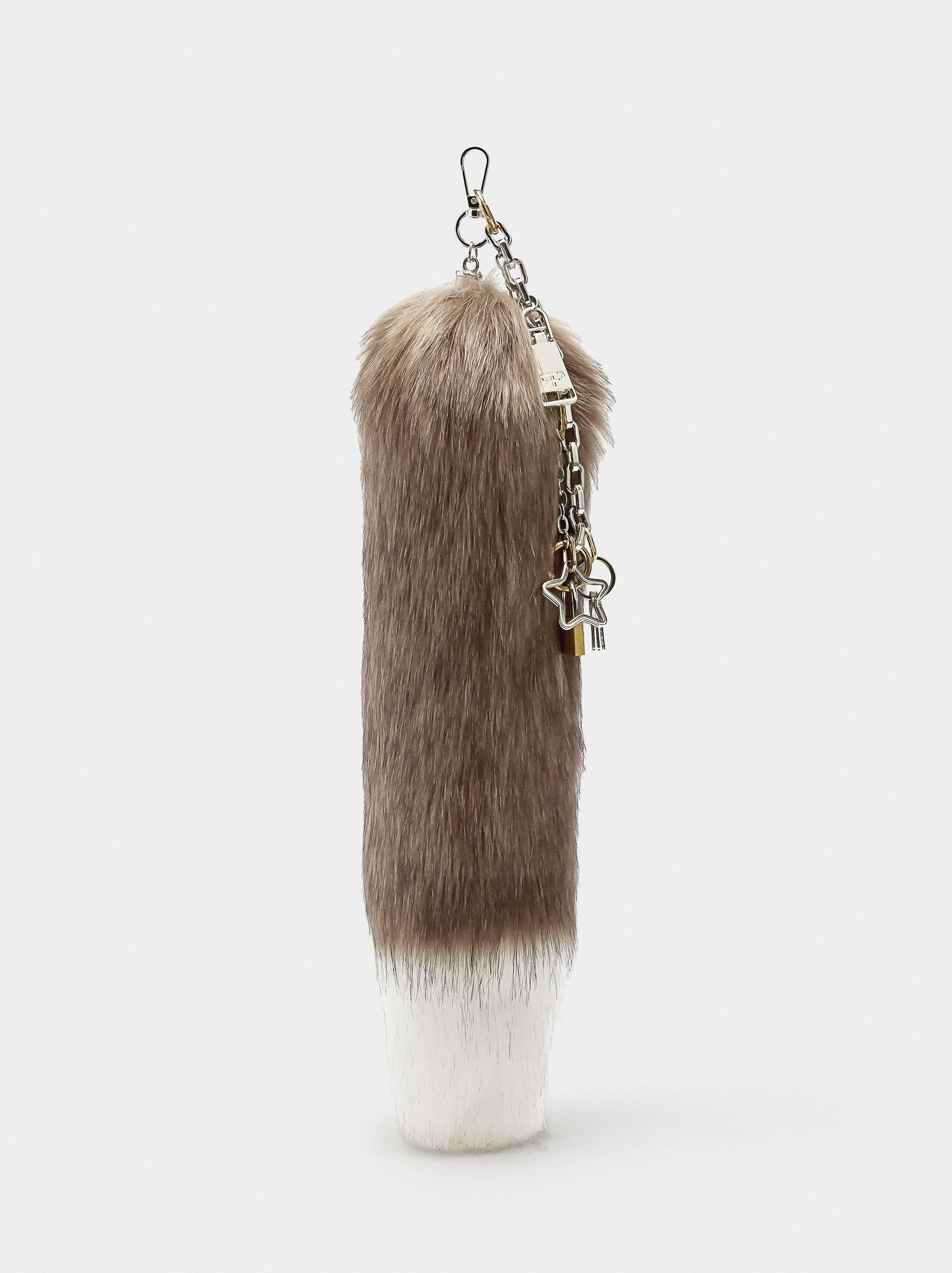 Charm de efecto pelo image number 0.0