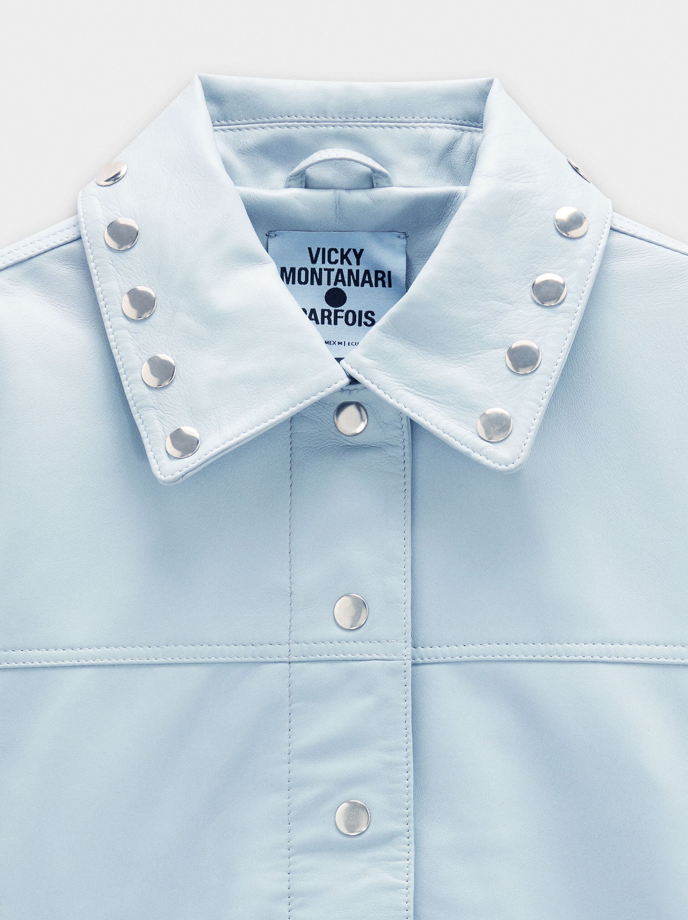 Chaqueta de piel amb tachuelas image number 7.0