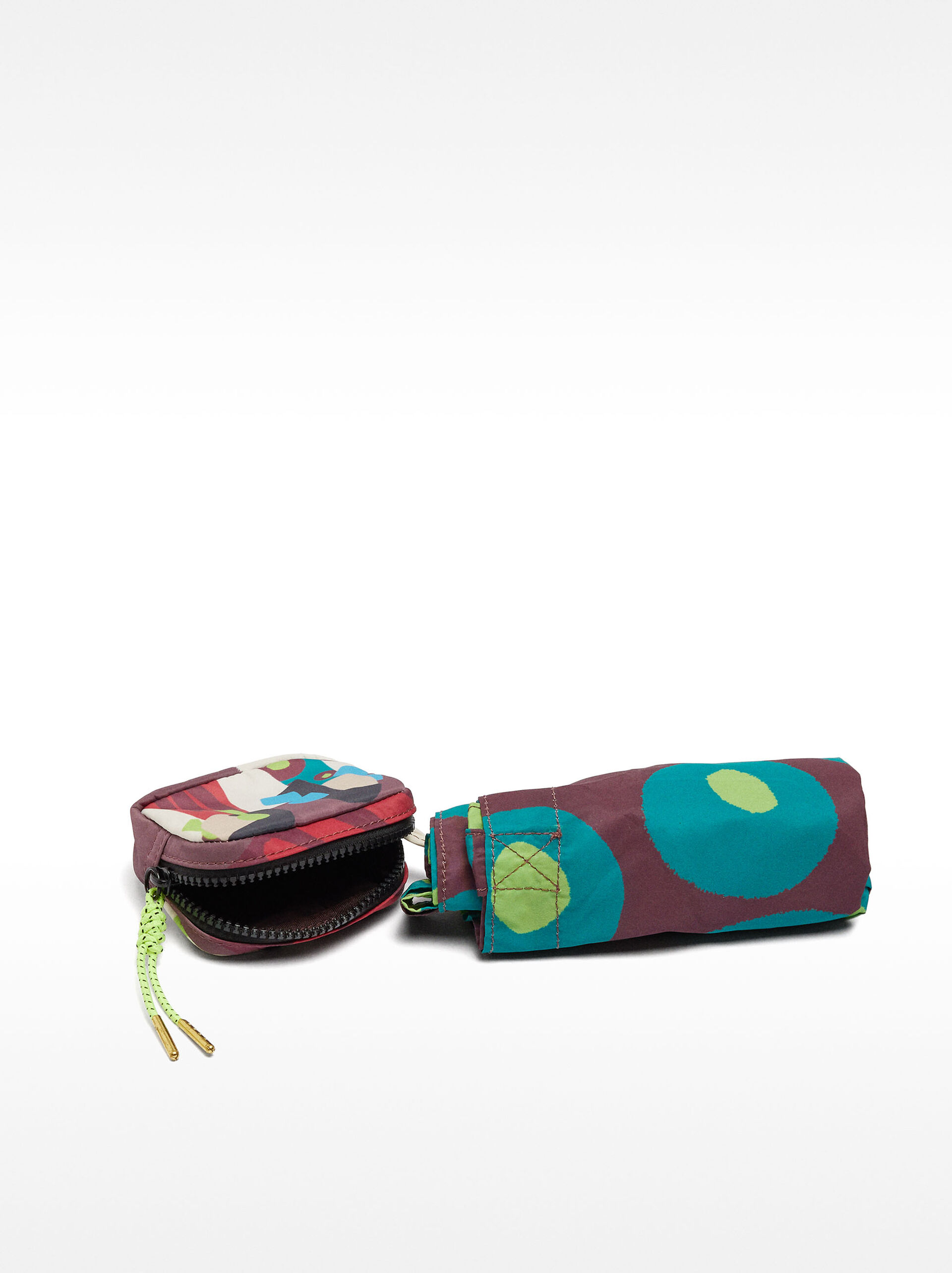 Printed nylon pouch image number 4.0