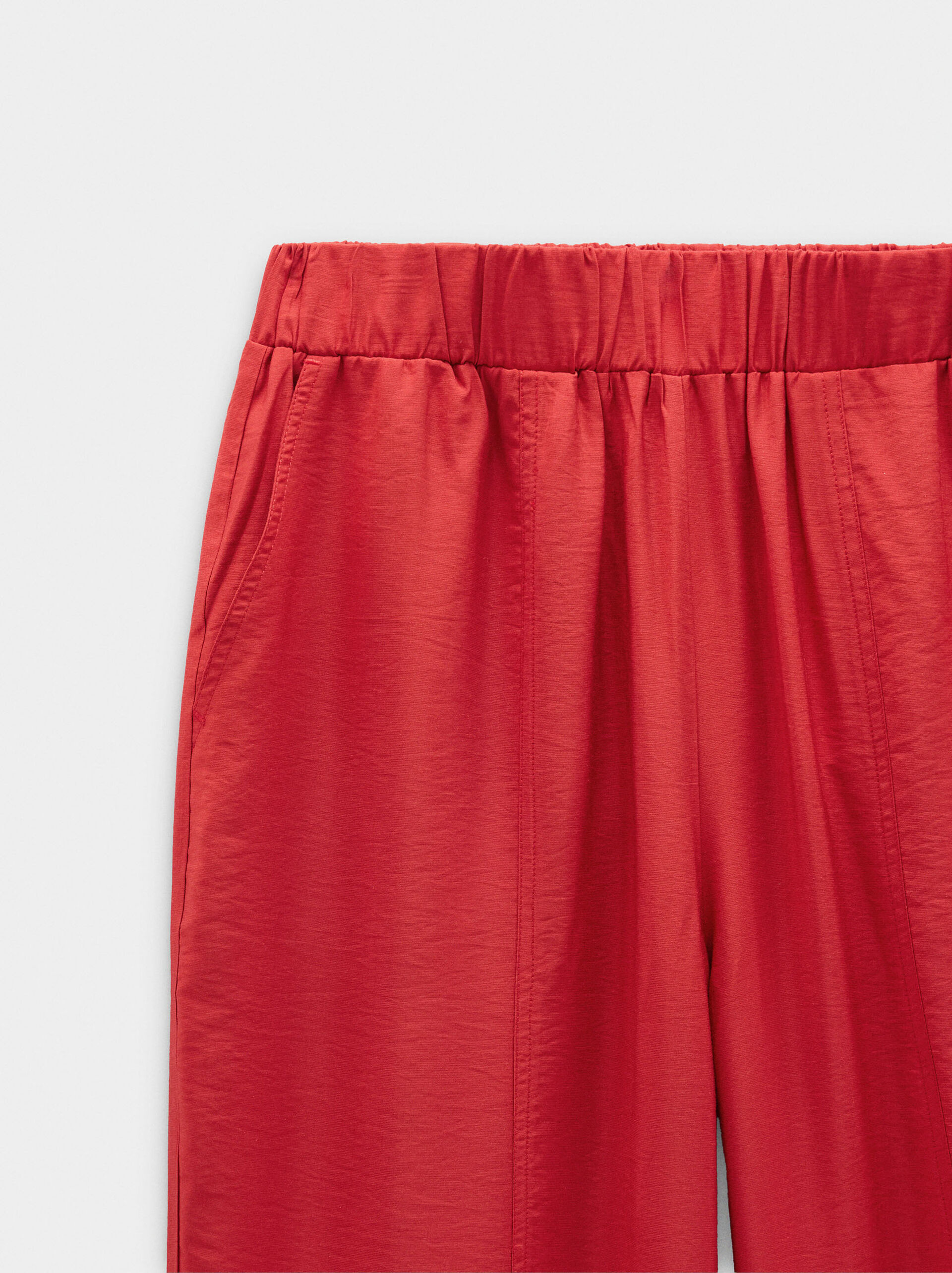 Pantalon avec taille élastique effet froissé image number 5.0