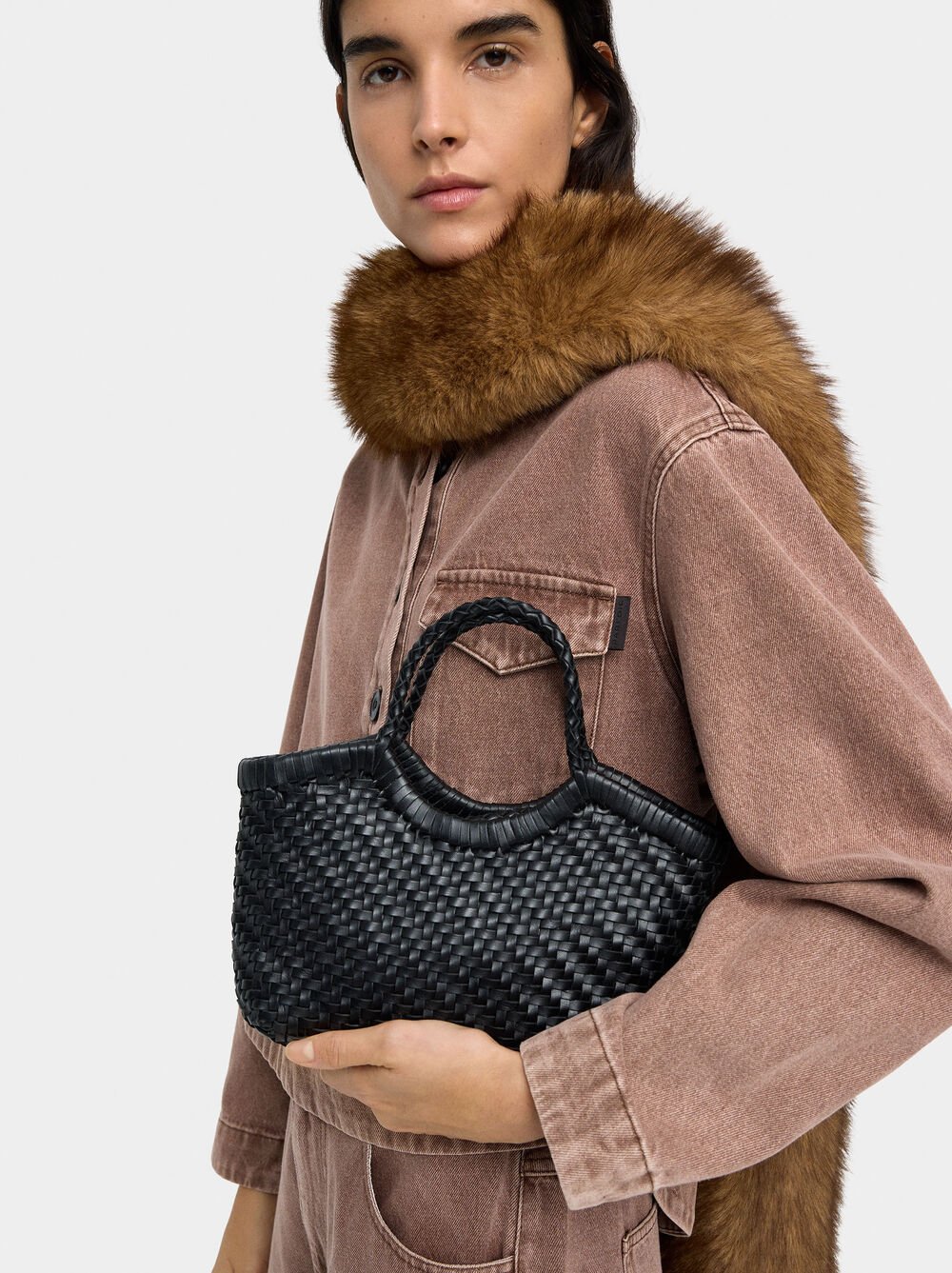 Sac cabas en cuir tressé