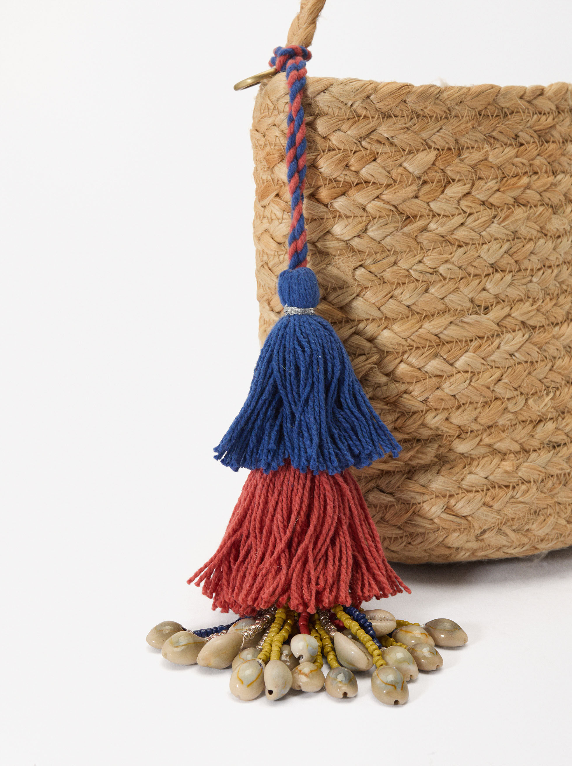 Straw Bucket Bag With Tassel