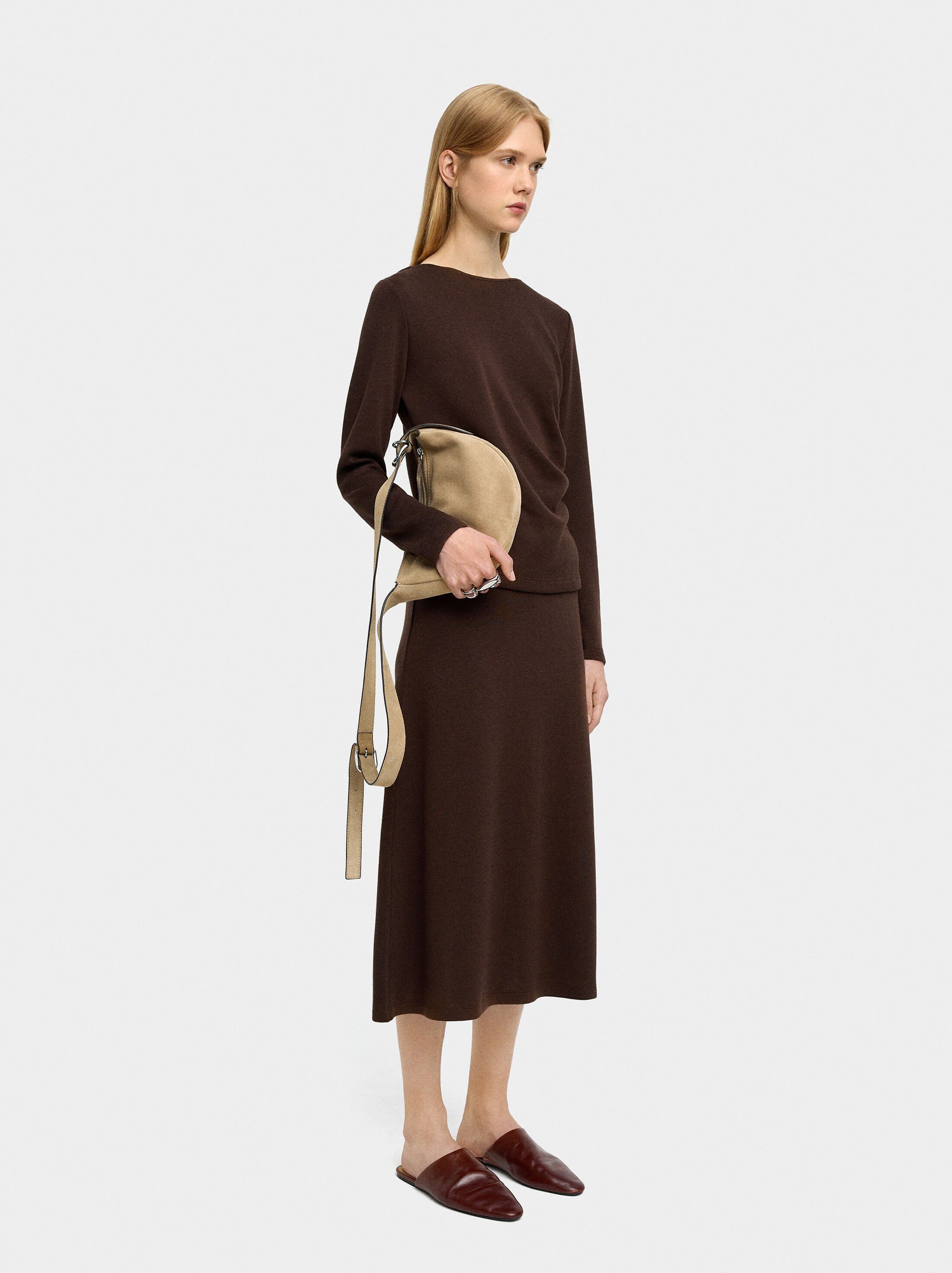 Midi skirt with elastic waist image number 0.0