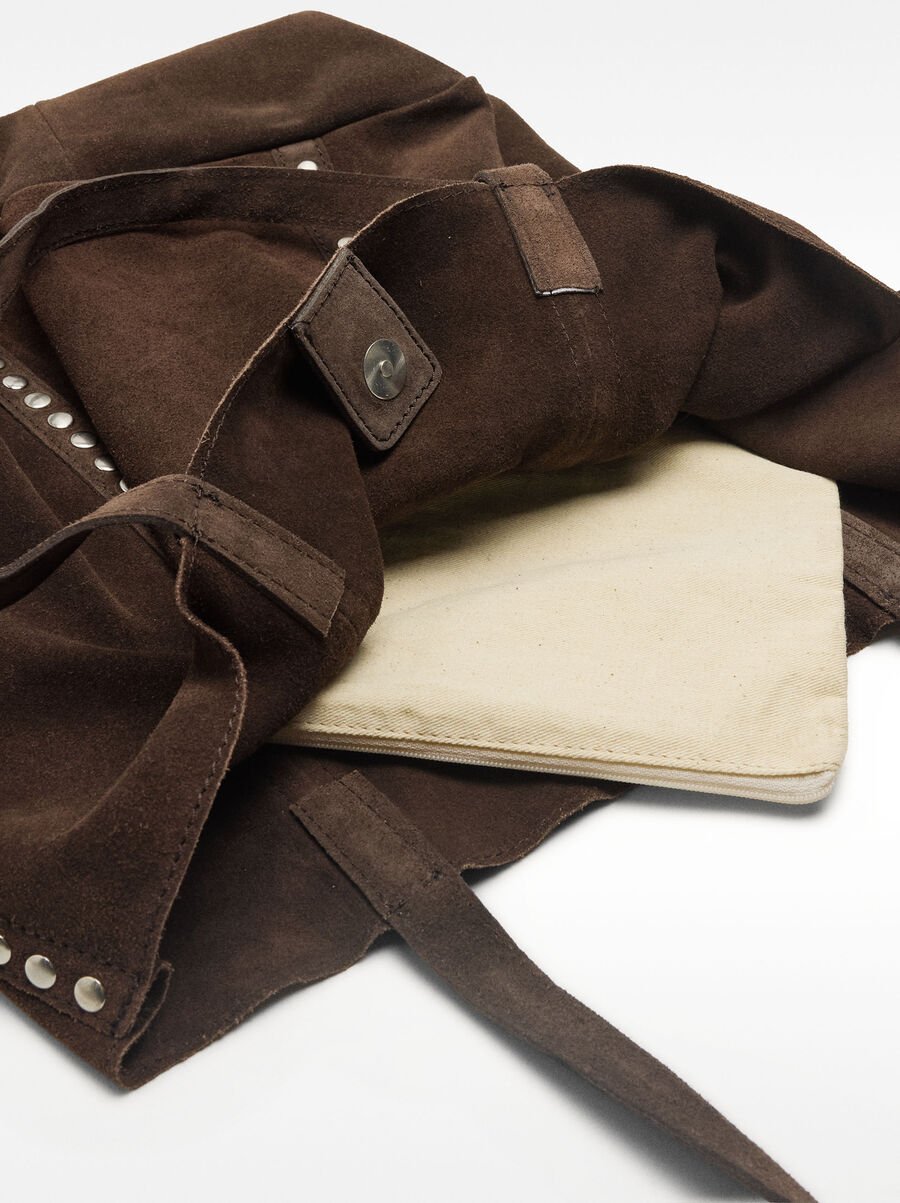 Leather shopper bag with studs