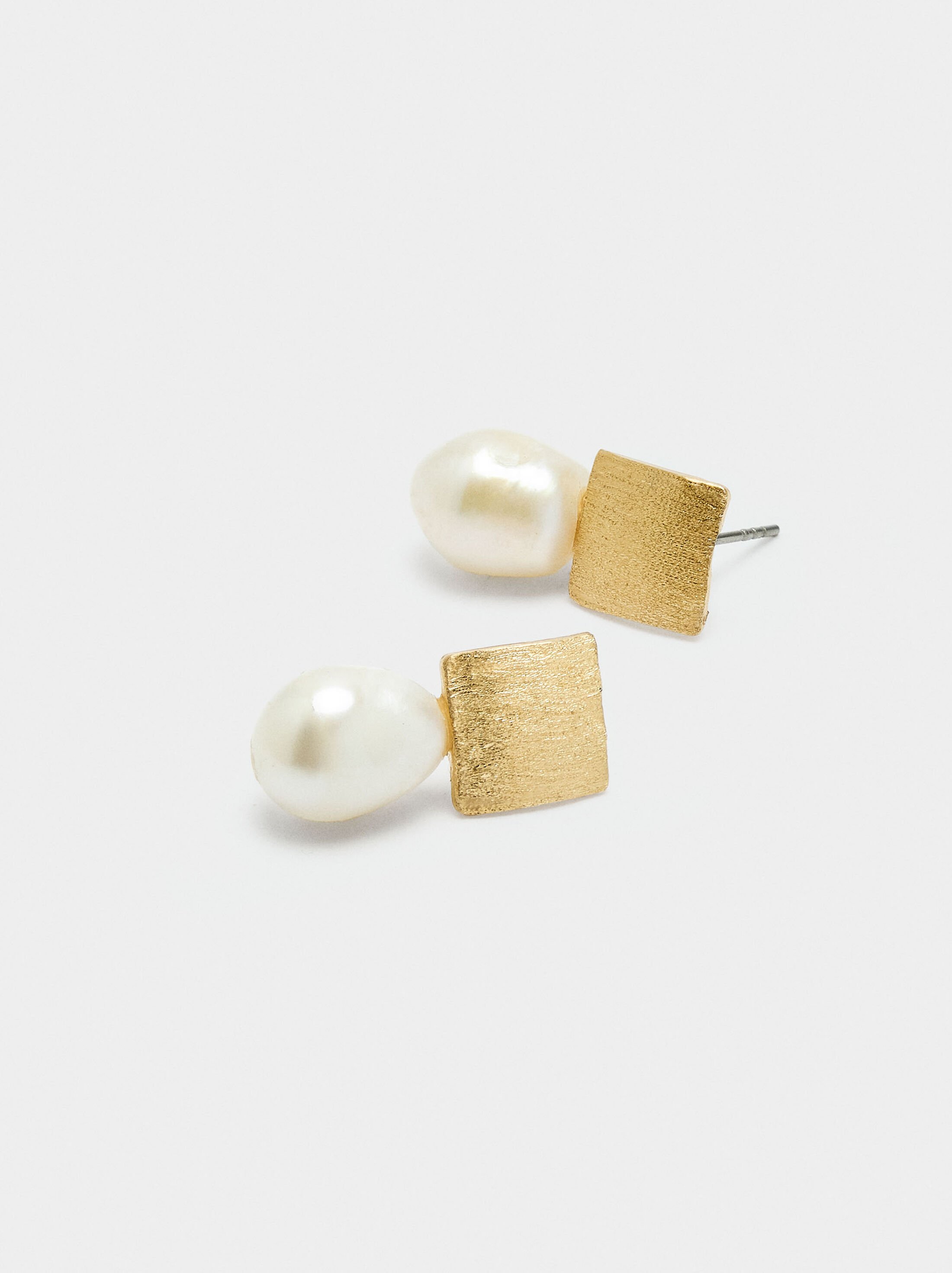 Short earrings with freshwater pearls image number 1.0