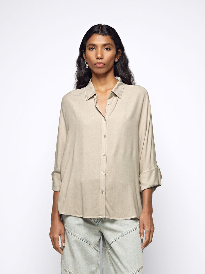 Flowing Shirt With Buttons
