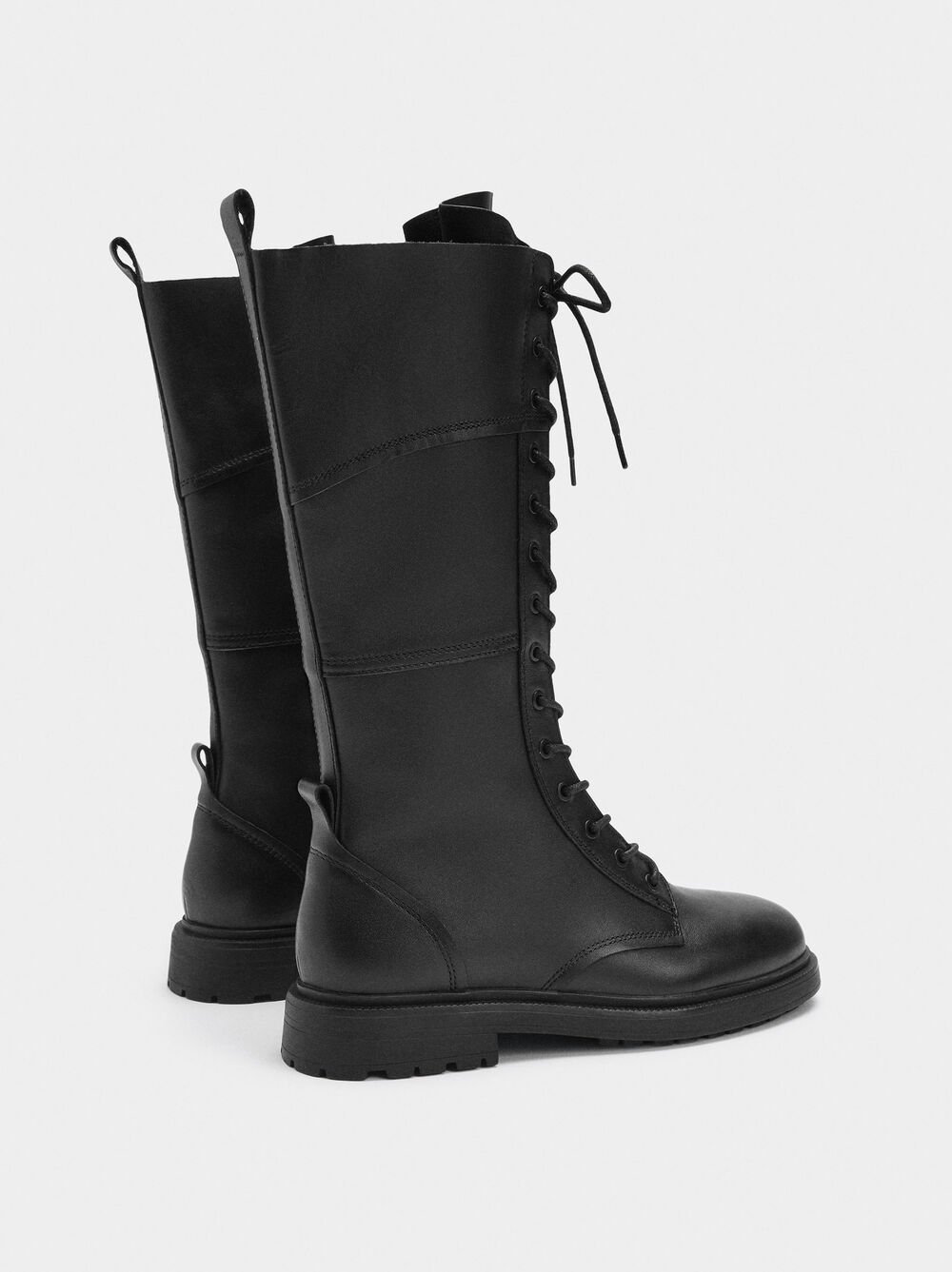 High shaft boots with laces