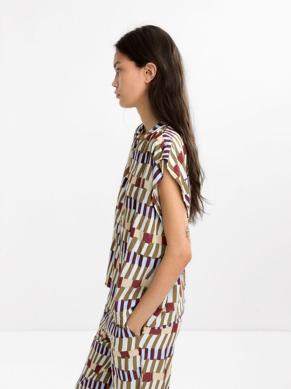 Printed top with mandarin collar
