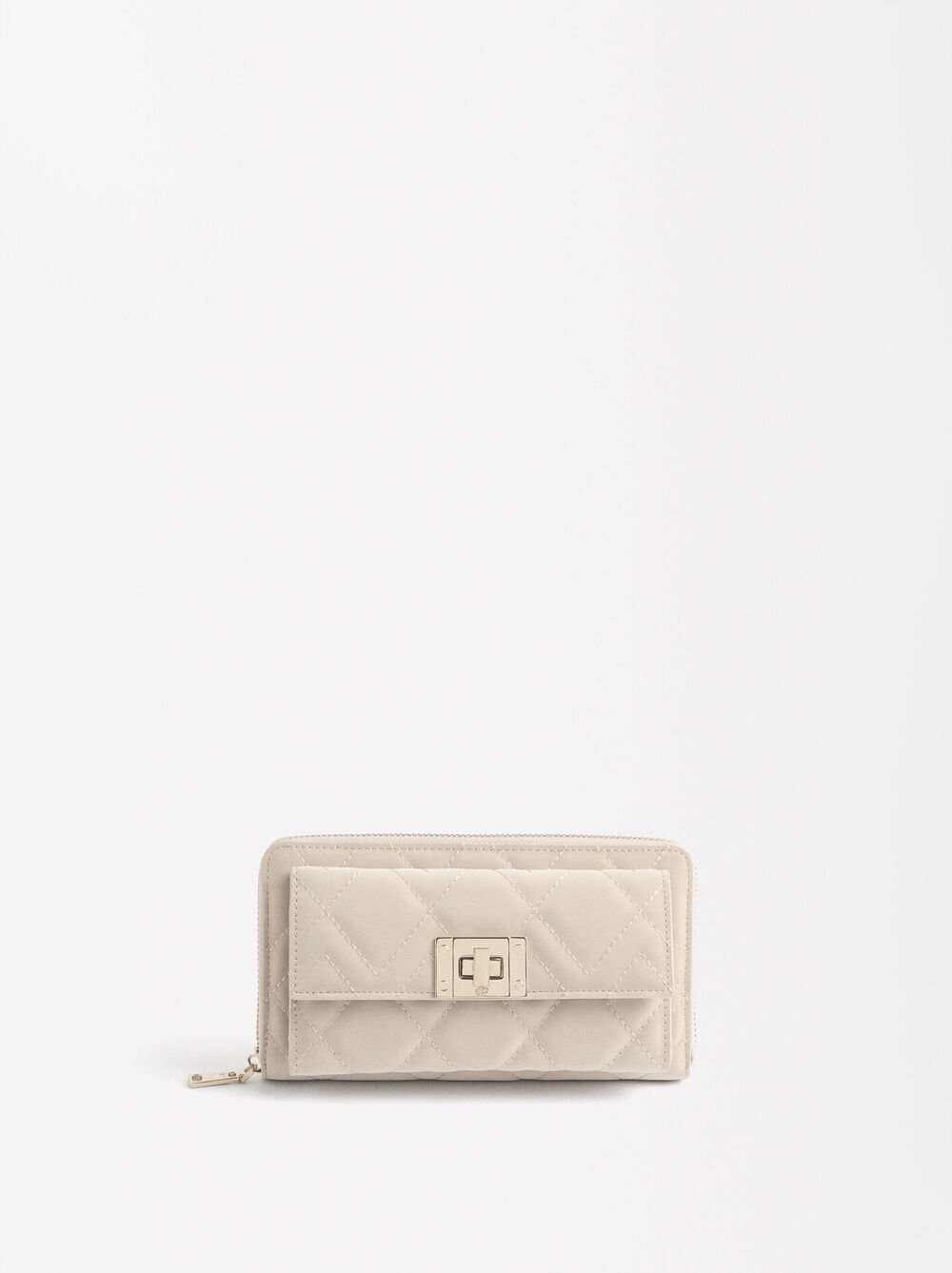 Quilted wallet with flap closure
