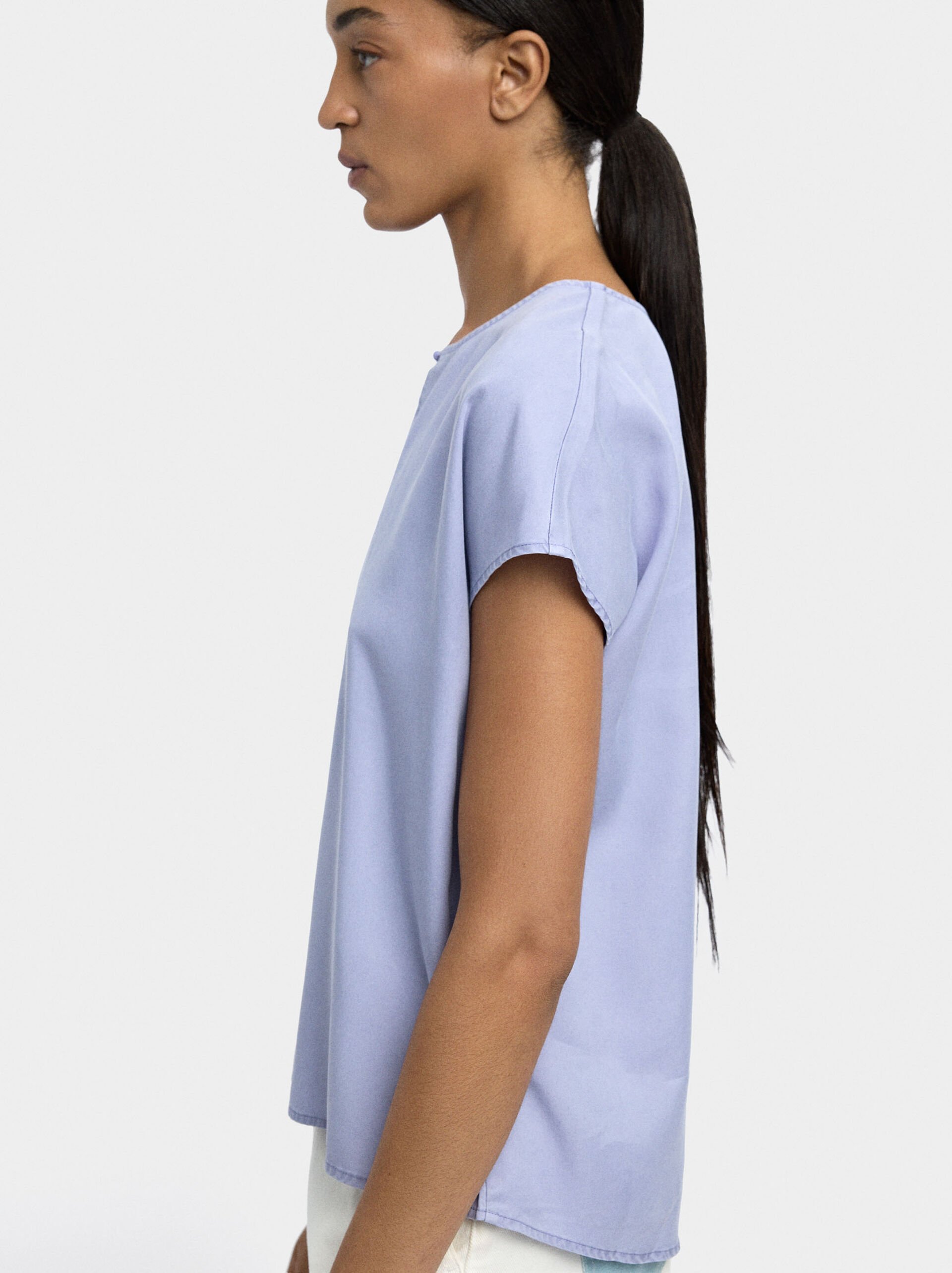 Blouse with topstitching 100% lyocell image number 2.0