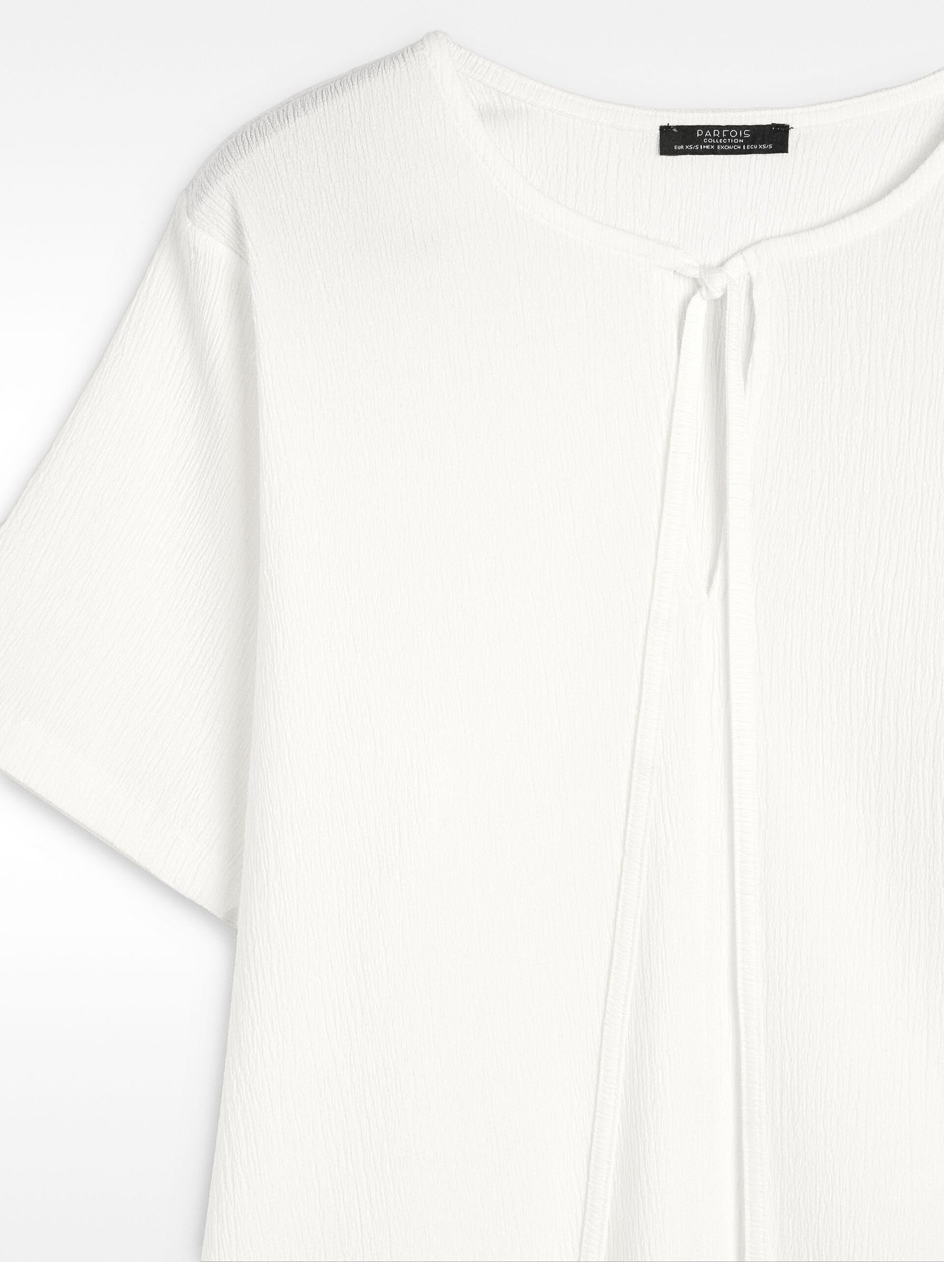 Textured t-shirt image number 6.0
