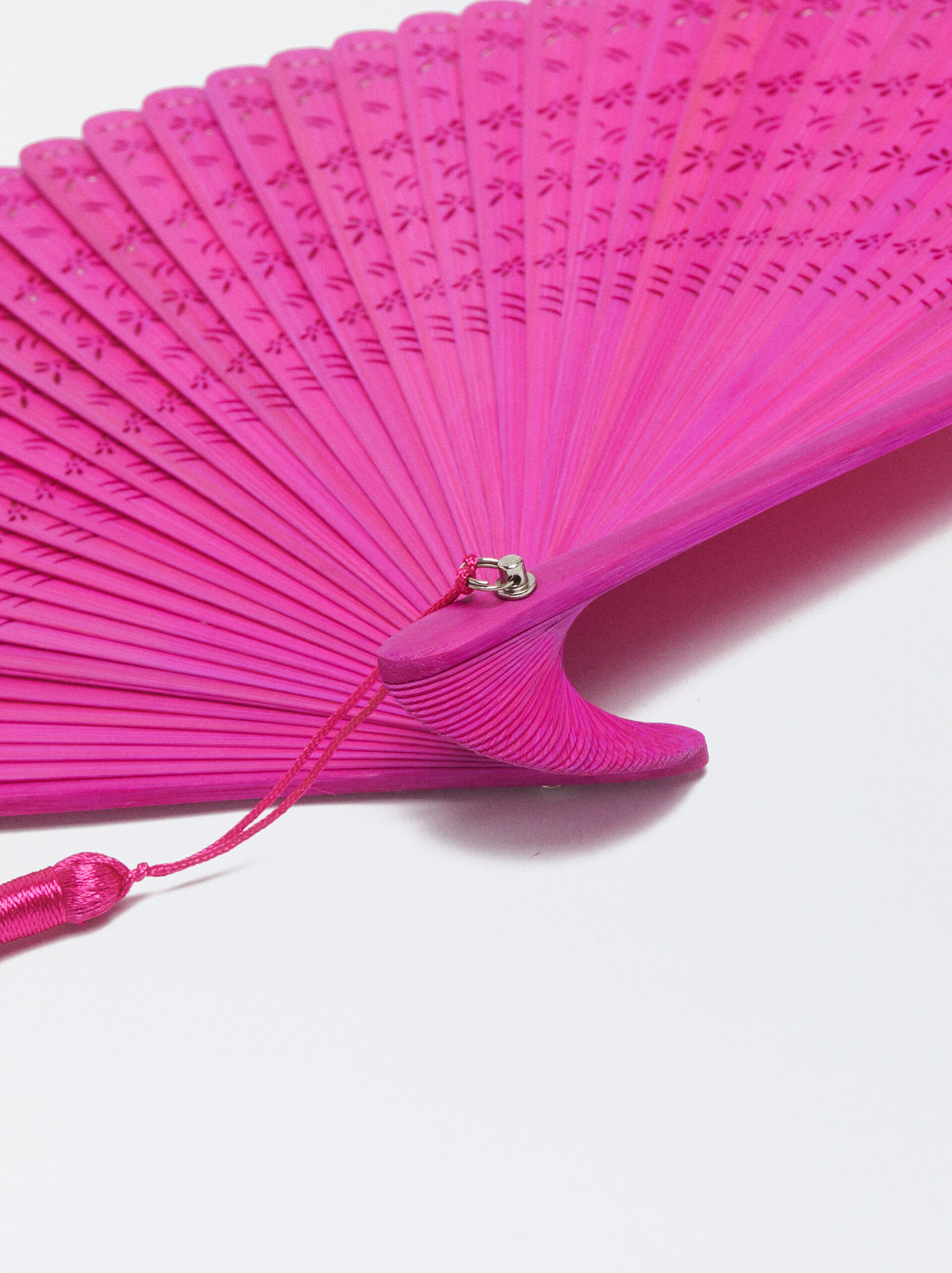 Bamboo Dragonfly Fan image number 1.0