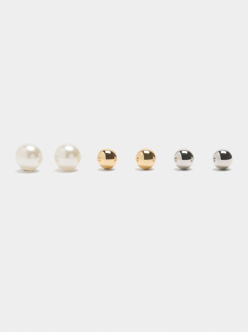 Boucles d'oreilles en sphères bicolores et en perles