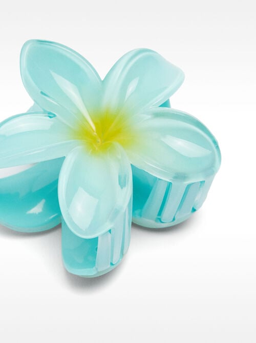 Pinza para el pelo con flor