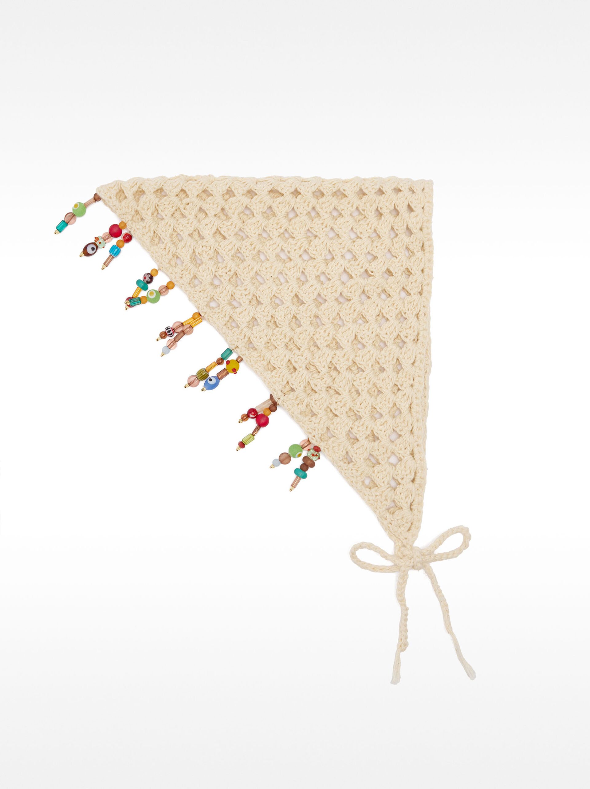 Lenço triangular crochet com contas image number 0.0