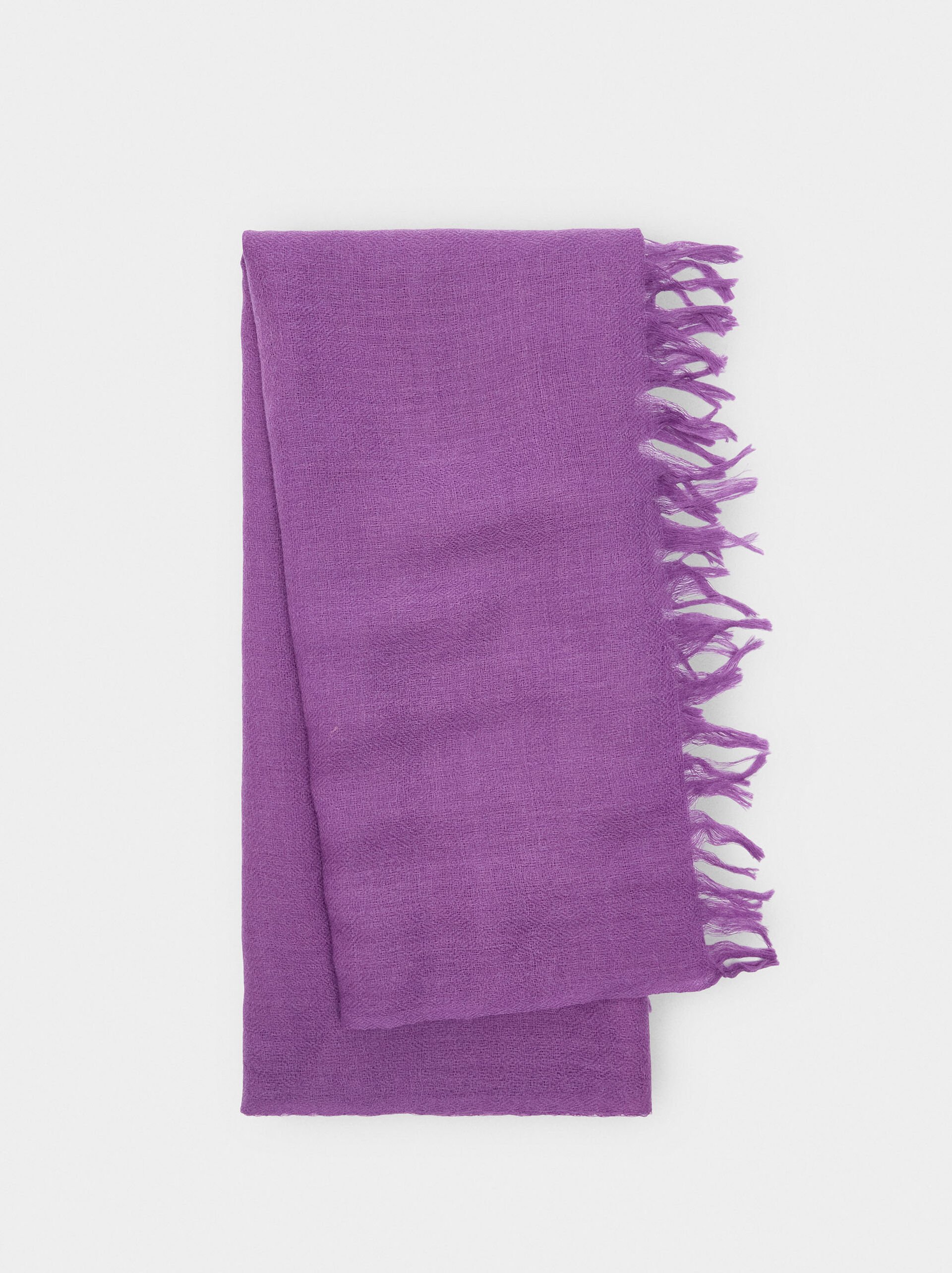 Wool pashmina with fringes image number 0.0