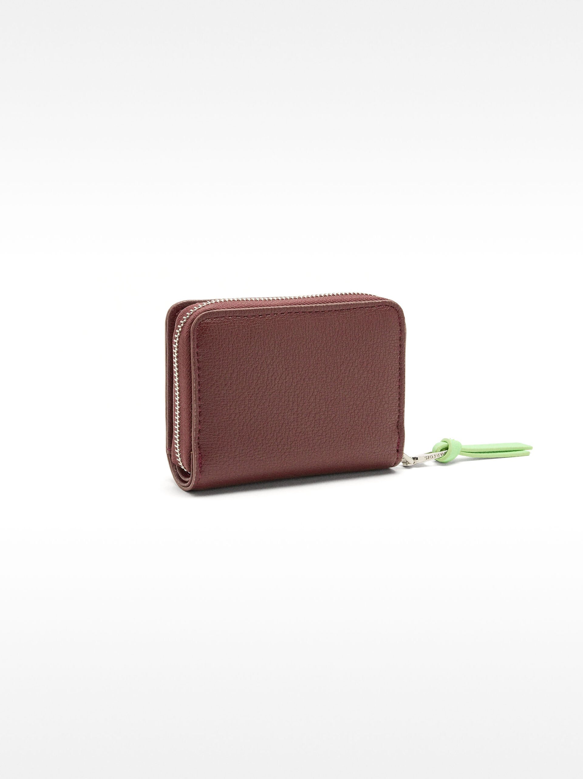 Basic textured wallet image number 2.0