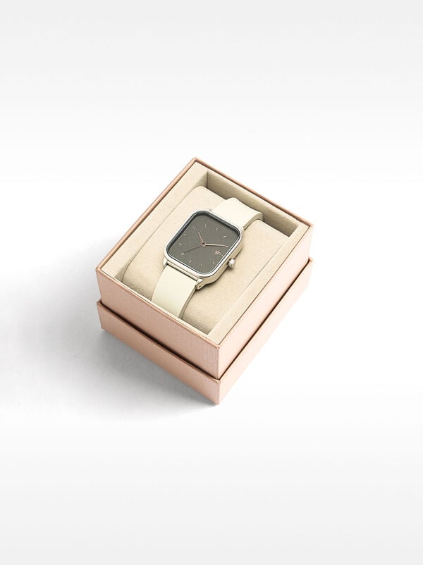 Watch with silicone strap